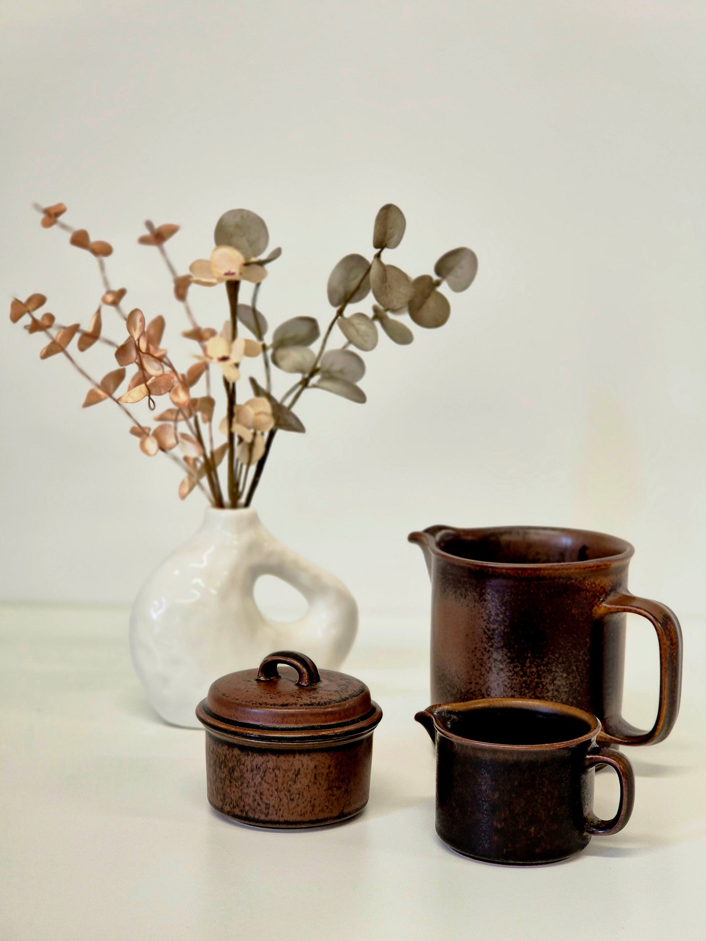 Vintage Arabia Ruska Suikerpot & Creamer – Ontworpen door Ulla Procopé (1960-1999)