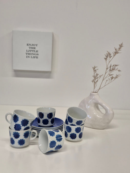 1960s Vintage Arabia Coffee Cup & Saucer – "Gingerbread" Blown Decoration