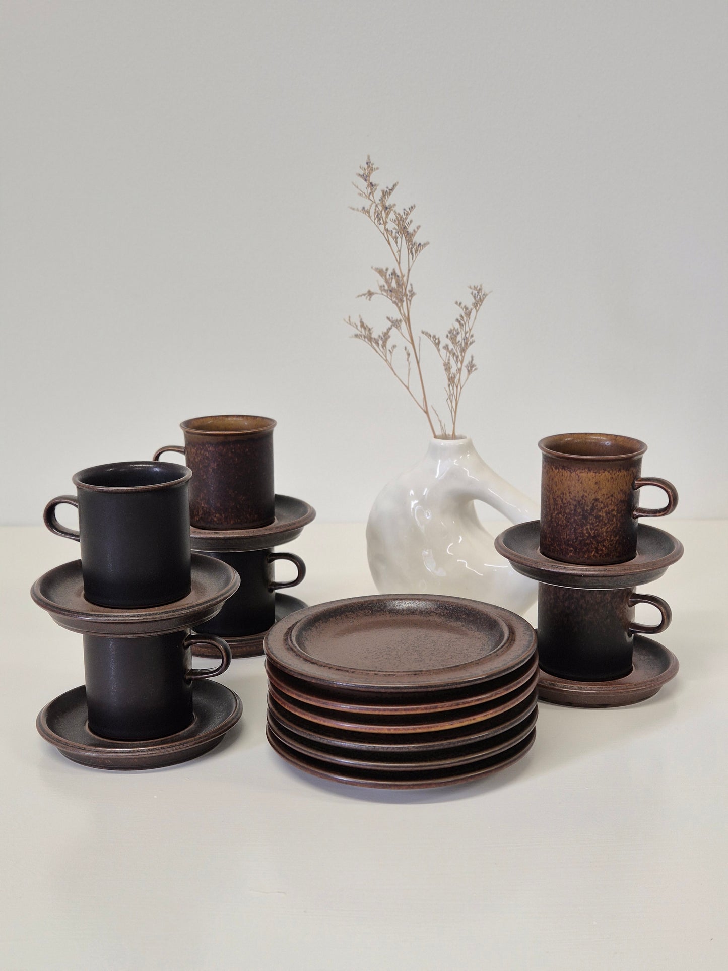 Arabia Finland Ruska Vintage Coffee Cup, Saucer & Dessert Plate – Mid-Century Stoneware Set