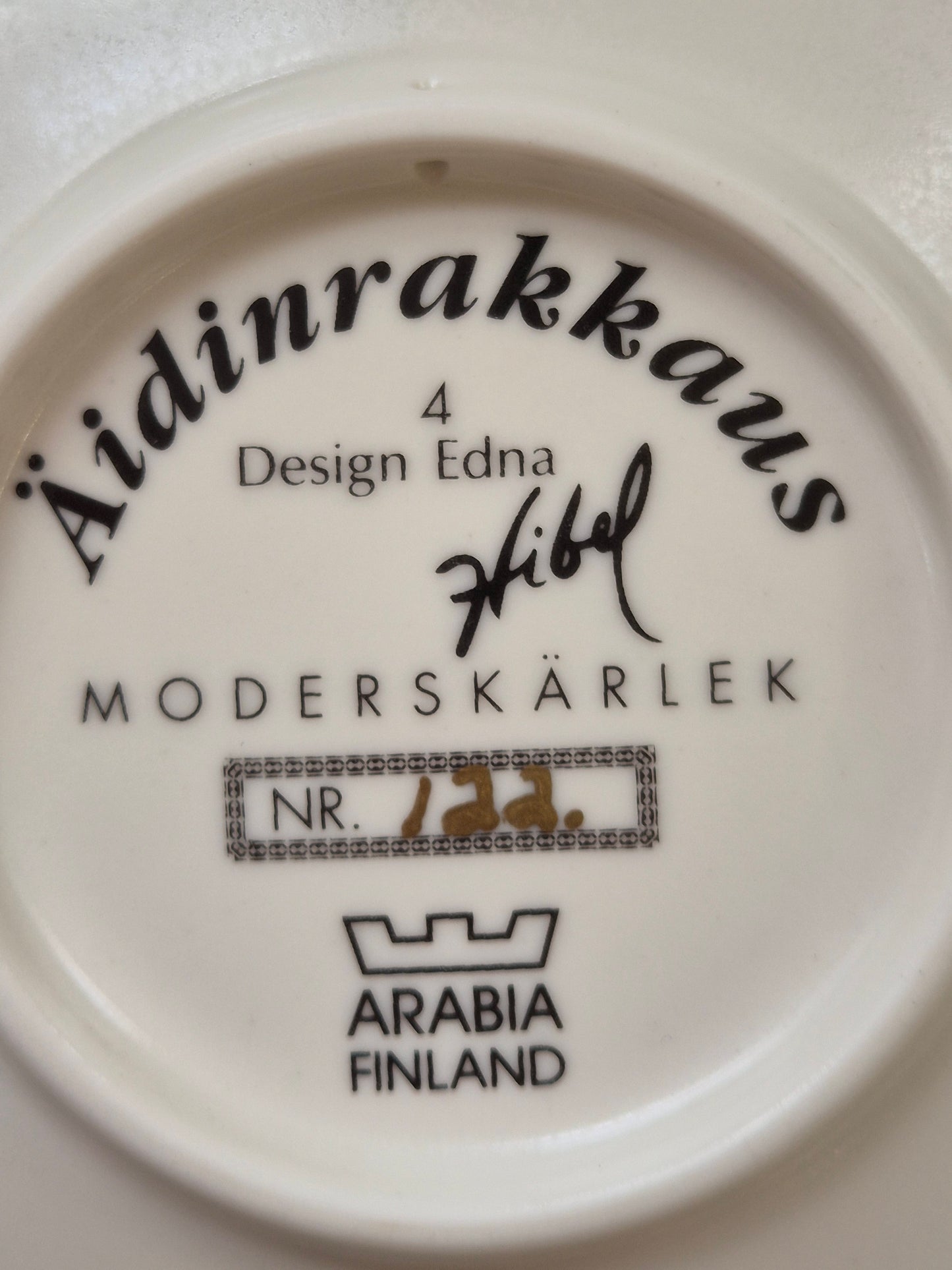 Arabia “Äidin rakkaus” Wandbord – Edna Hibel (1980)