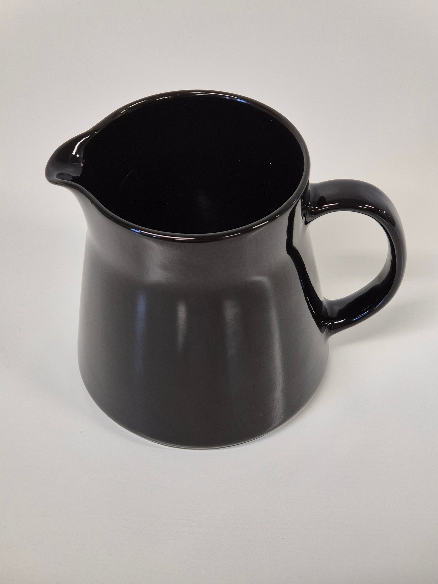 Arabia Kilta Jug – Kaj Franck Design, Finland
