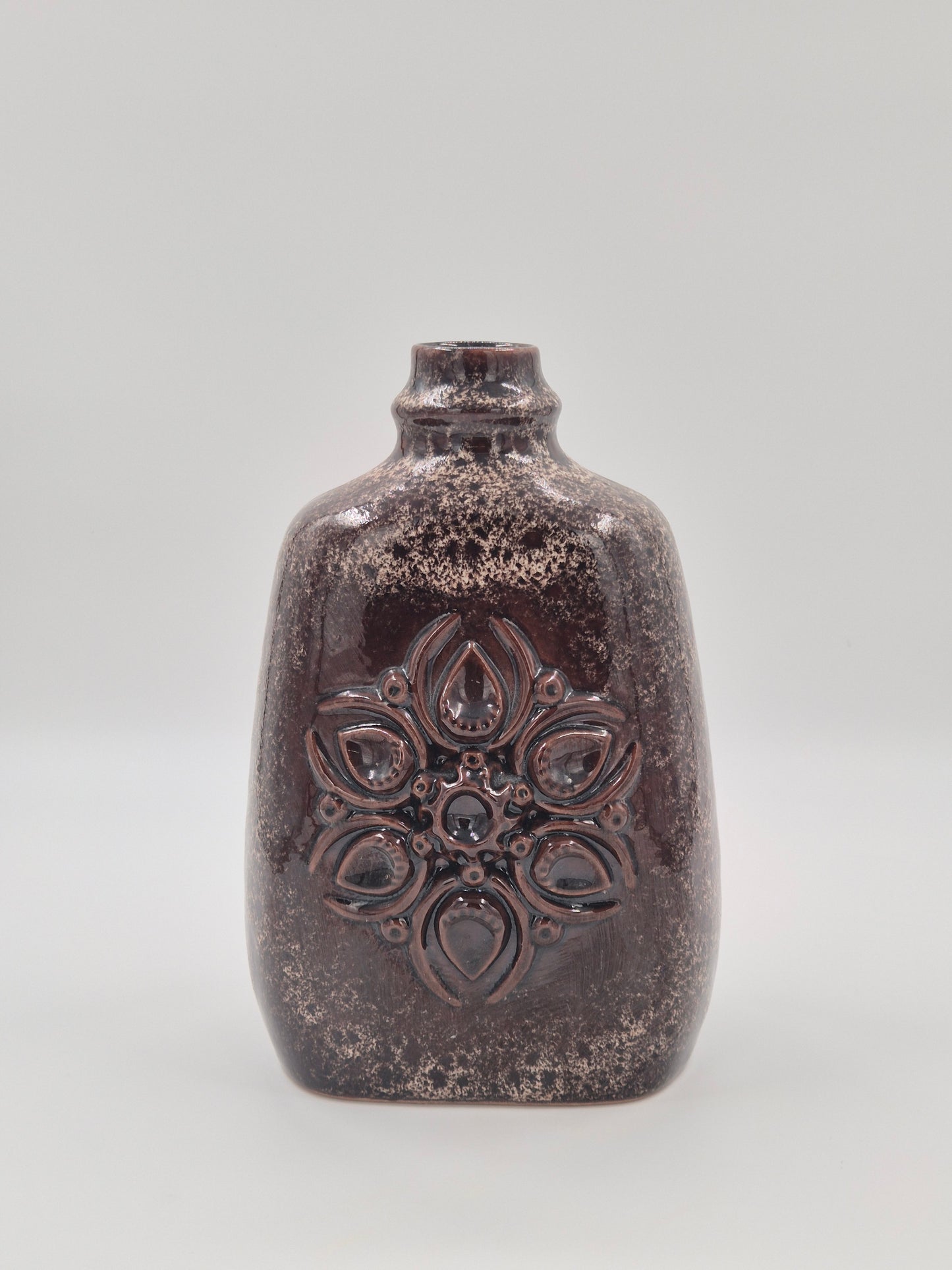 Vintage Strehla kleifles – Duits aardewerk uit het midden van de vorige eeuw