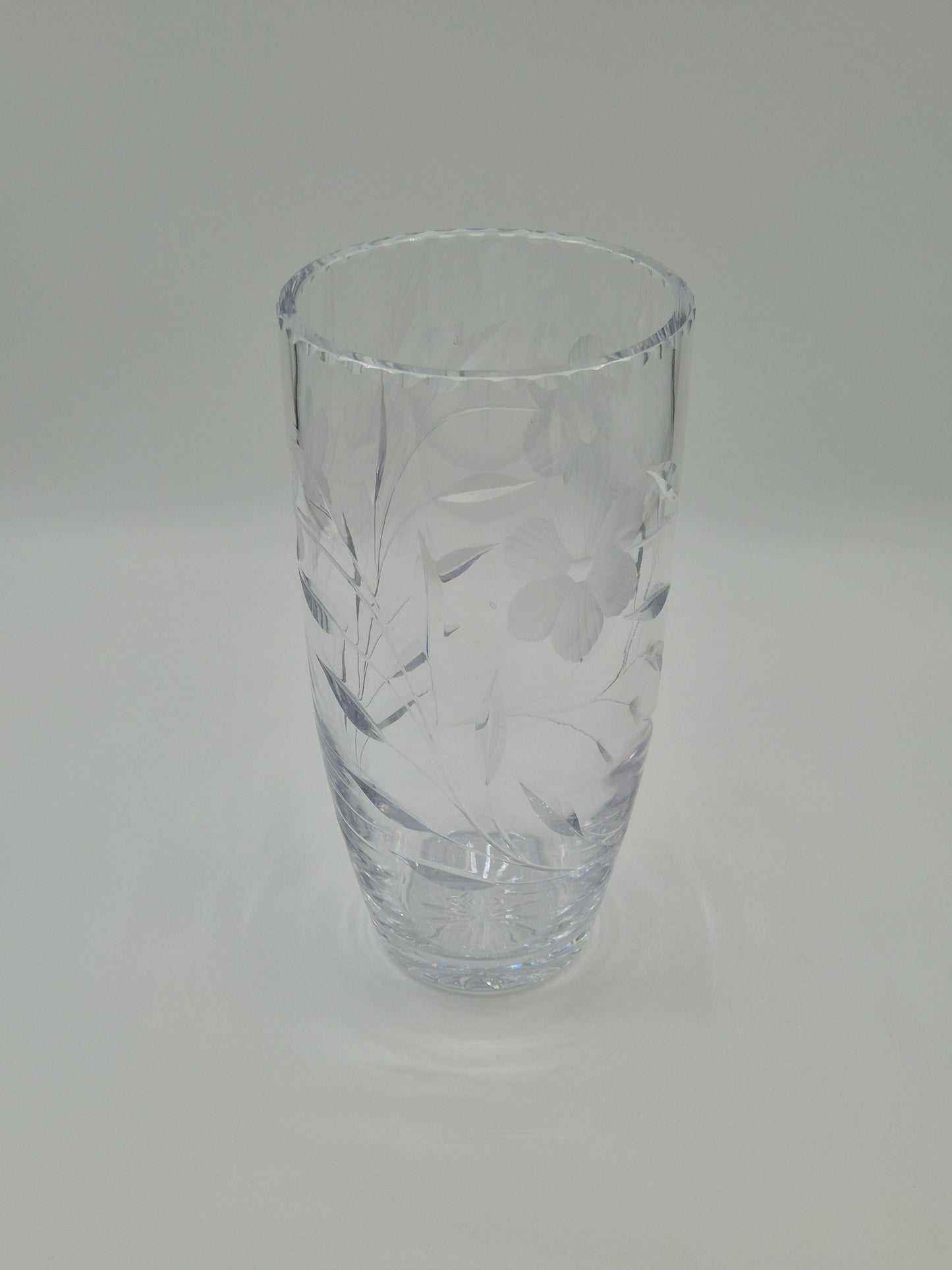 Grote kristallen vaas - elegante vintage woondecoratie