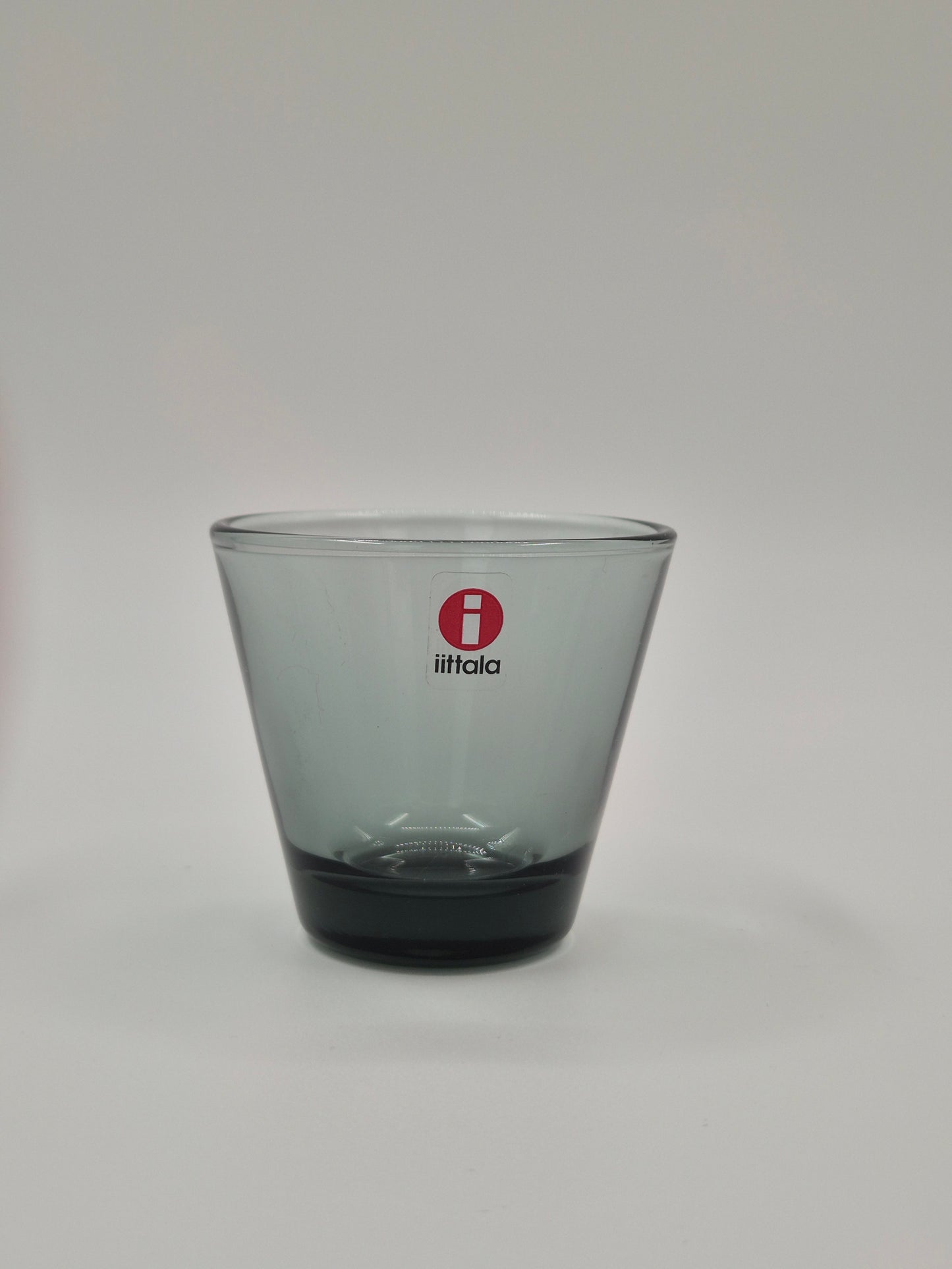 Kaj Franck Schnapsglas – Vintage Iittala Fins design