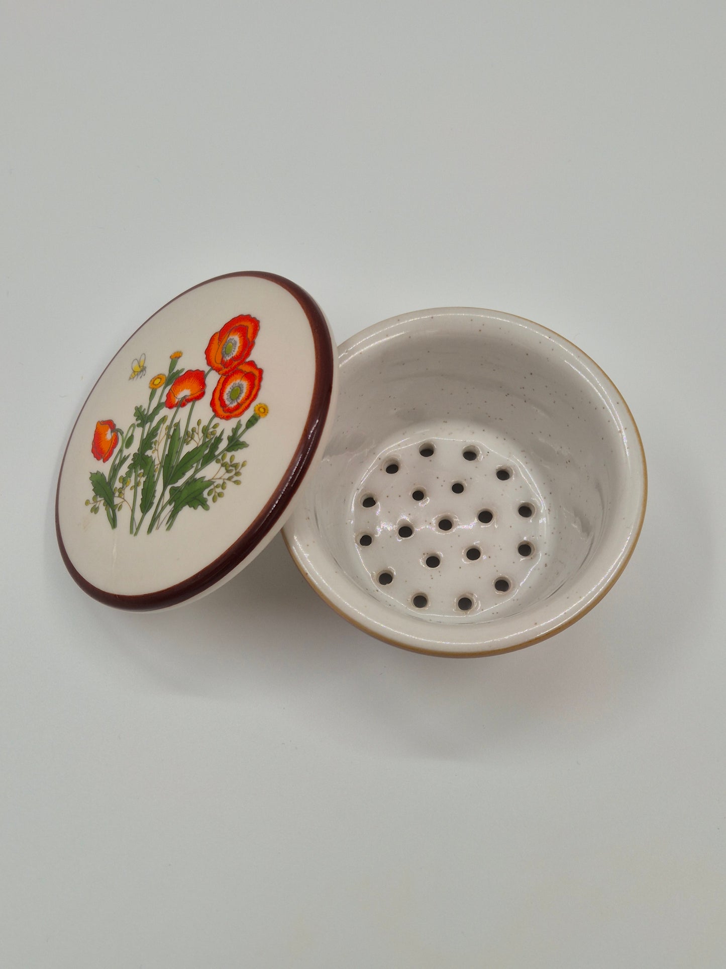 Vintage kruidenpot met deksel