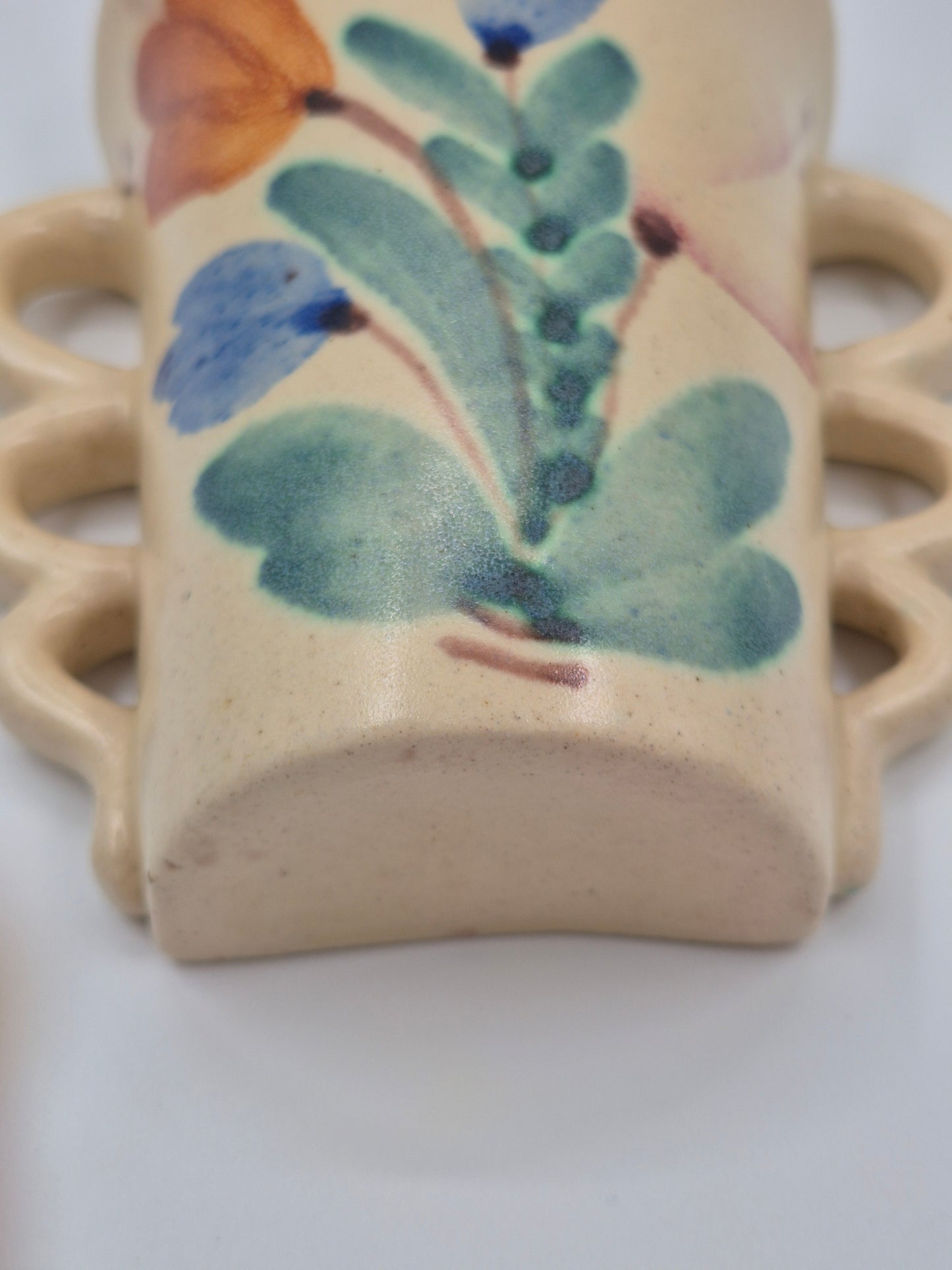 Kupittaan Savi Wall Vase
