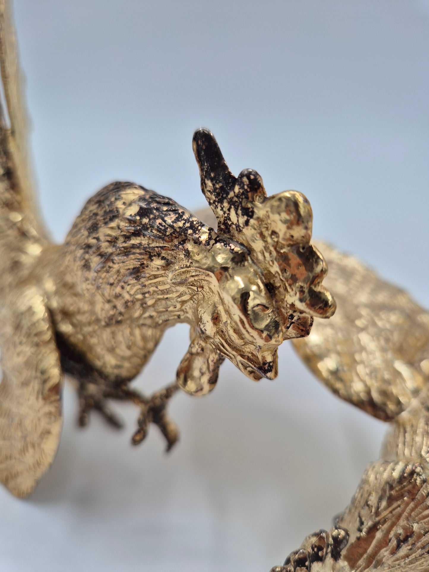Vintage metalen haan sculptuur