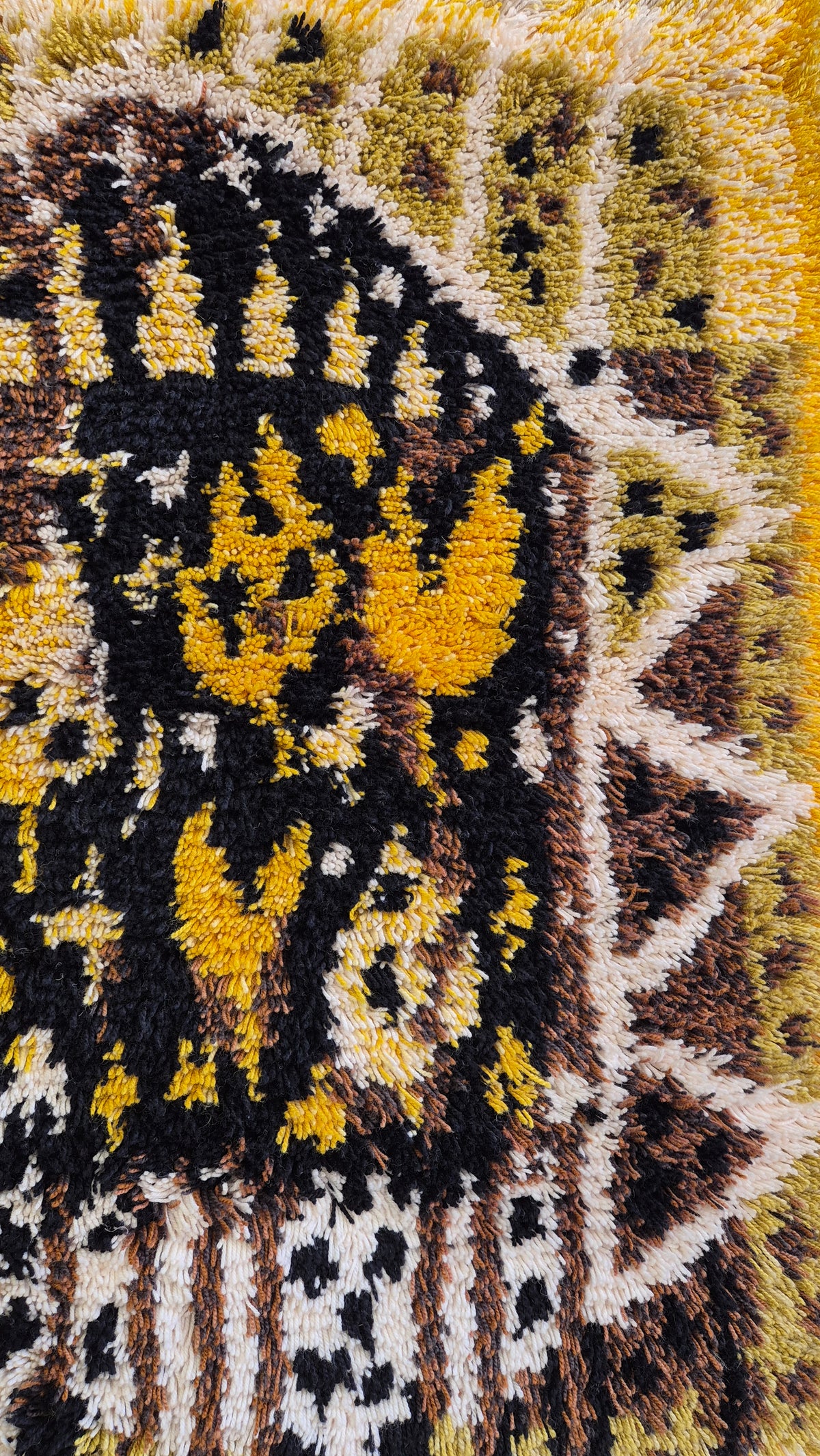 Vintage Finnish Wool Wall Rug "Canary" (Kanarialintu) by Aappo Härkönen