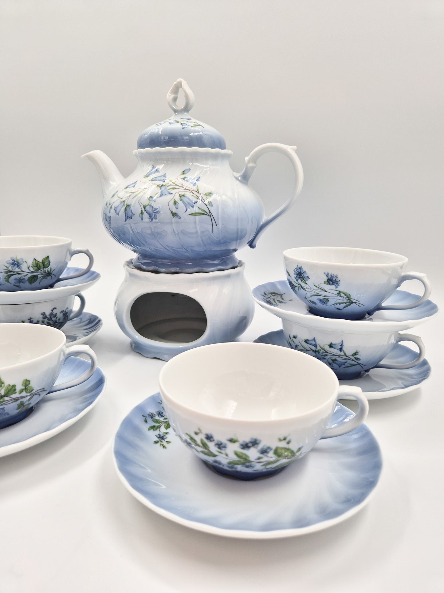 Christineholm Porcelain Tea Set with Warmer – Teapot & Cups Floral Blue Design