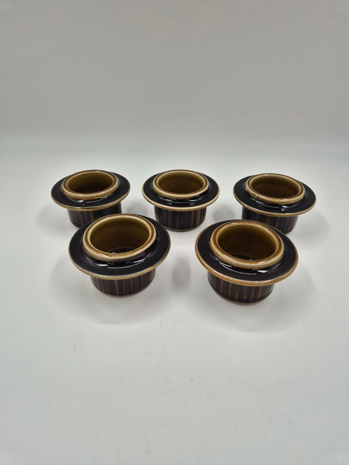 Set of 5, Arabia Kosmos Green Egg Cups, Gunvor Olin-Grönqvist, 1964–1976