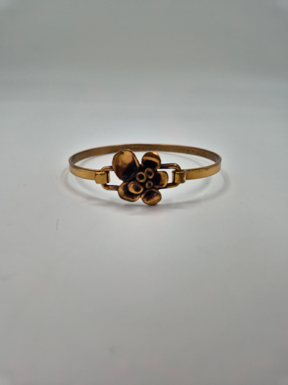 Hannu Ikonen Reindeer Moss Bronze Bangle, Valo-Koru Finland, Brutalist 1970s Cuff