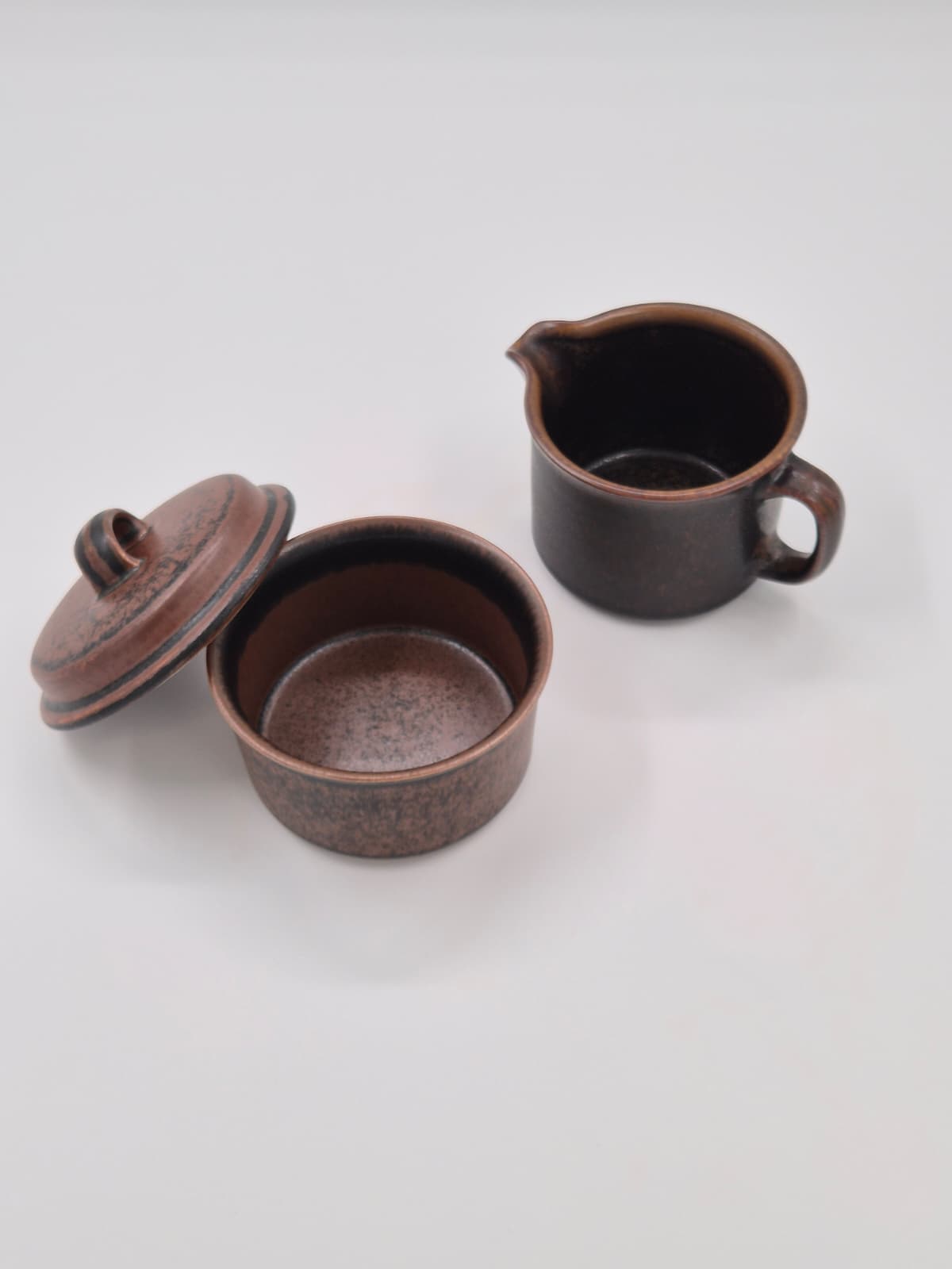 Vintage Arabia Ruska Suikerpot & Creamer – Ontworpen door Ulla Procopé (1960-1999)