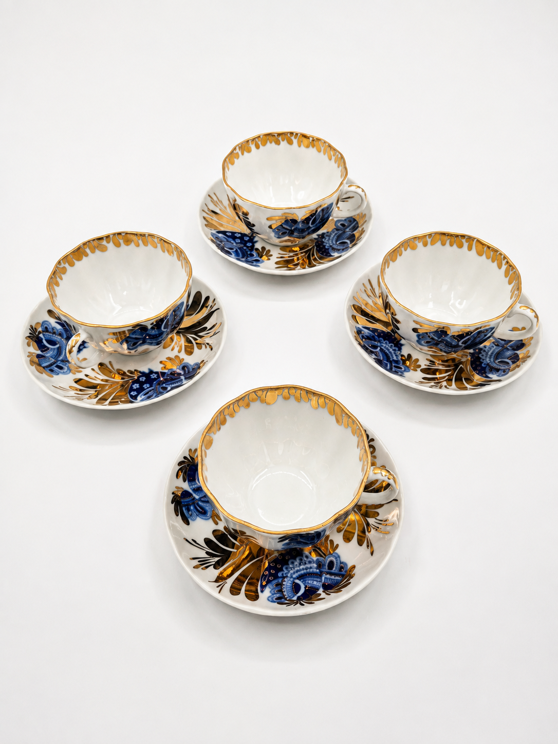 Set of 4 Vintage Lomonosov LFZ Tea Cup & Saucer