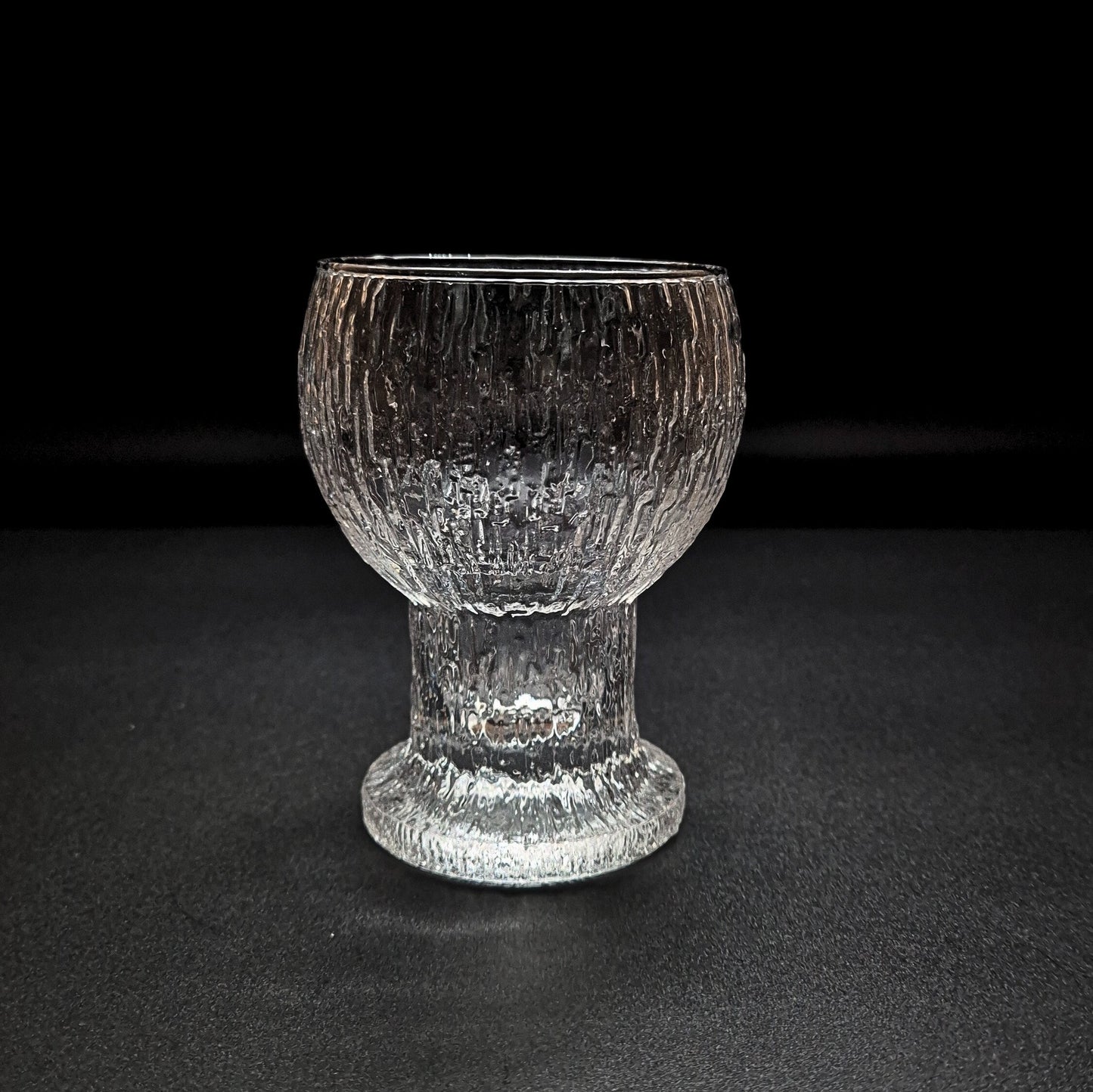 Iittala Kekkerit White Wine Glasses by Timo Sarpaneva (1973–1986)