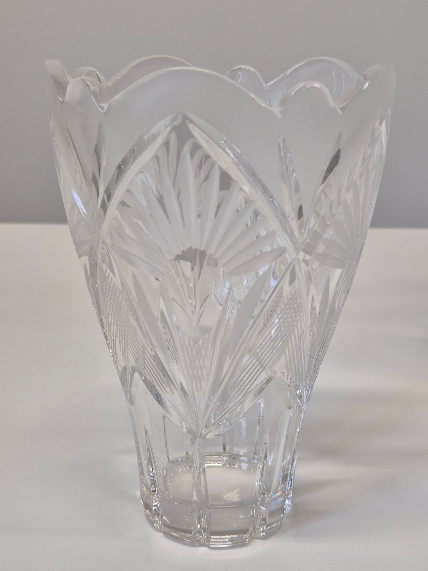 Vintage kristallen vaas - elegant geslepen glas