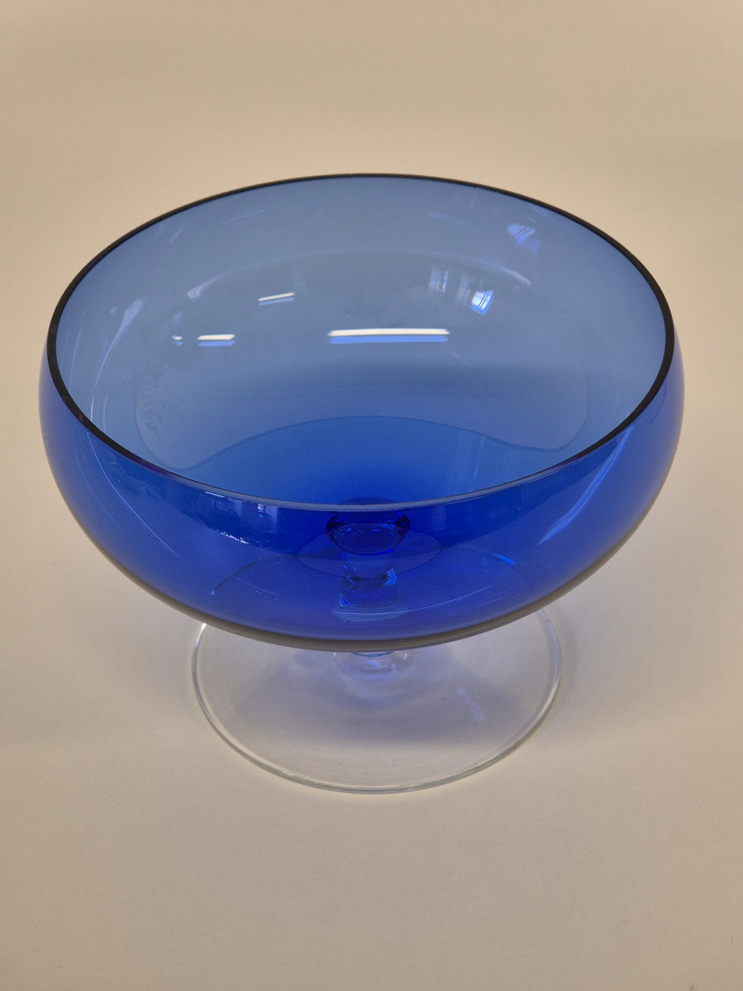 Vintage Kumela serveerglas – Fins handgeblazen glaswerk