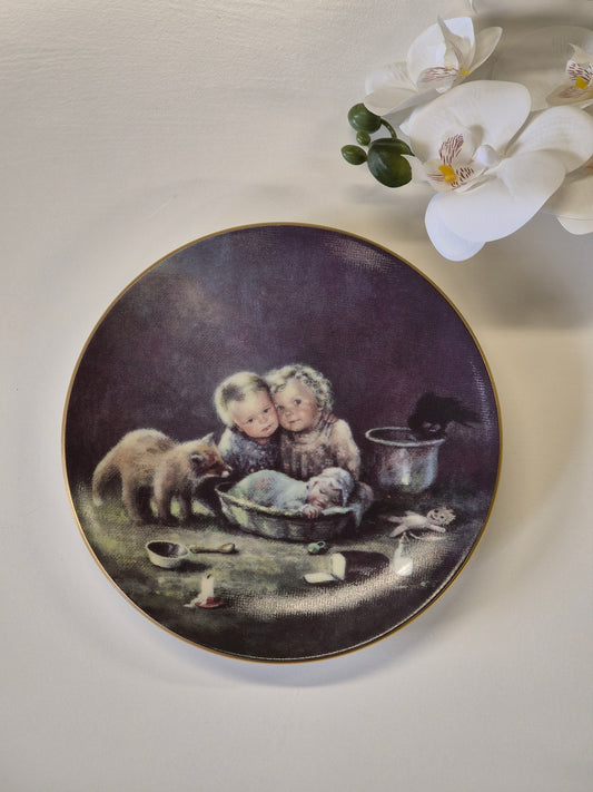 Arabia Sadun Totuus Wall Plate 1990 – Sussi Anna Åberg