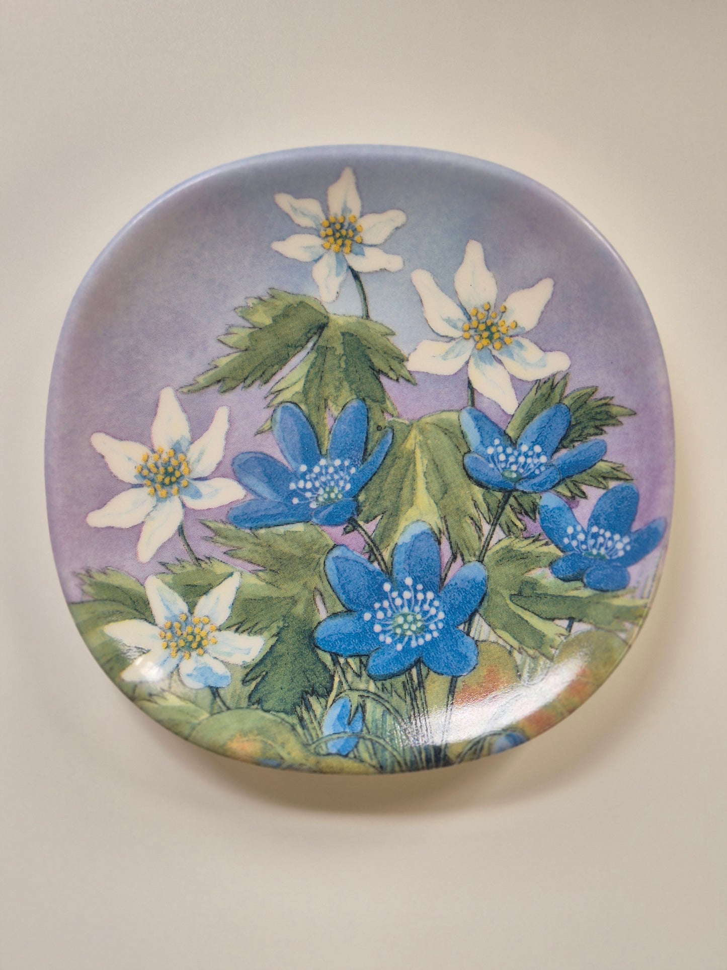 Arabia Wall Plate – Toivo G. Utriainen