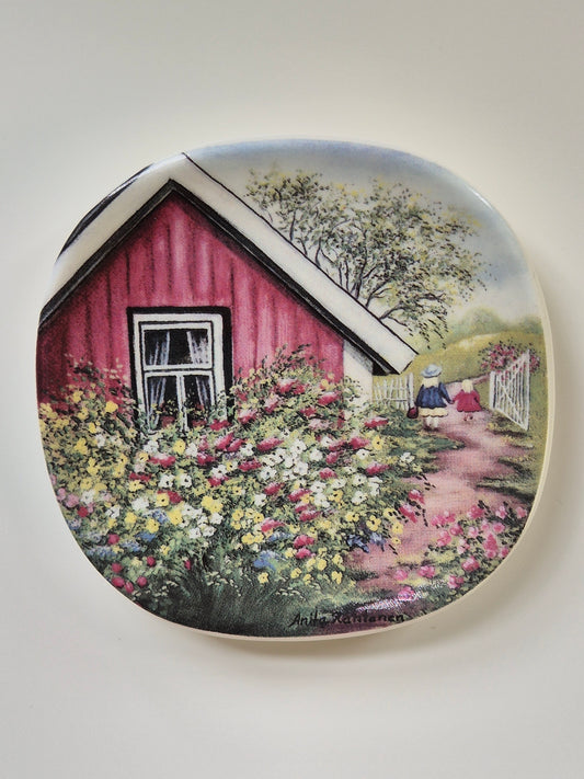 Arabia “Kotiseutu” Wandbord – Anita Rantanen-Siewers (1995)
