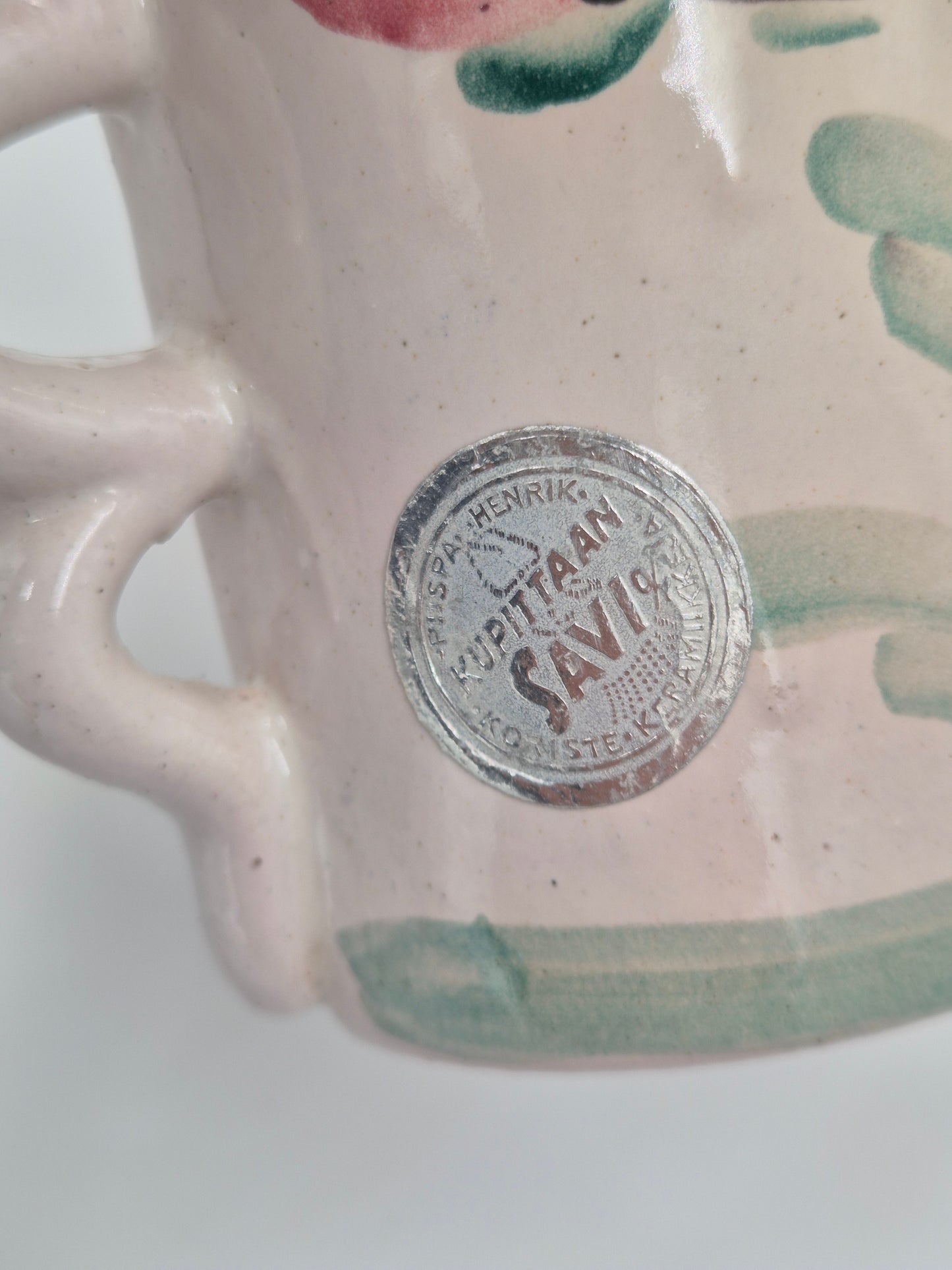 Kupittaan Savi Wall Vase