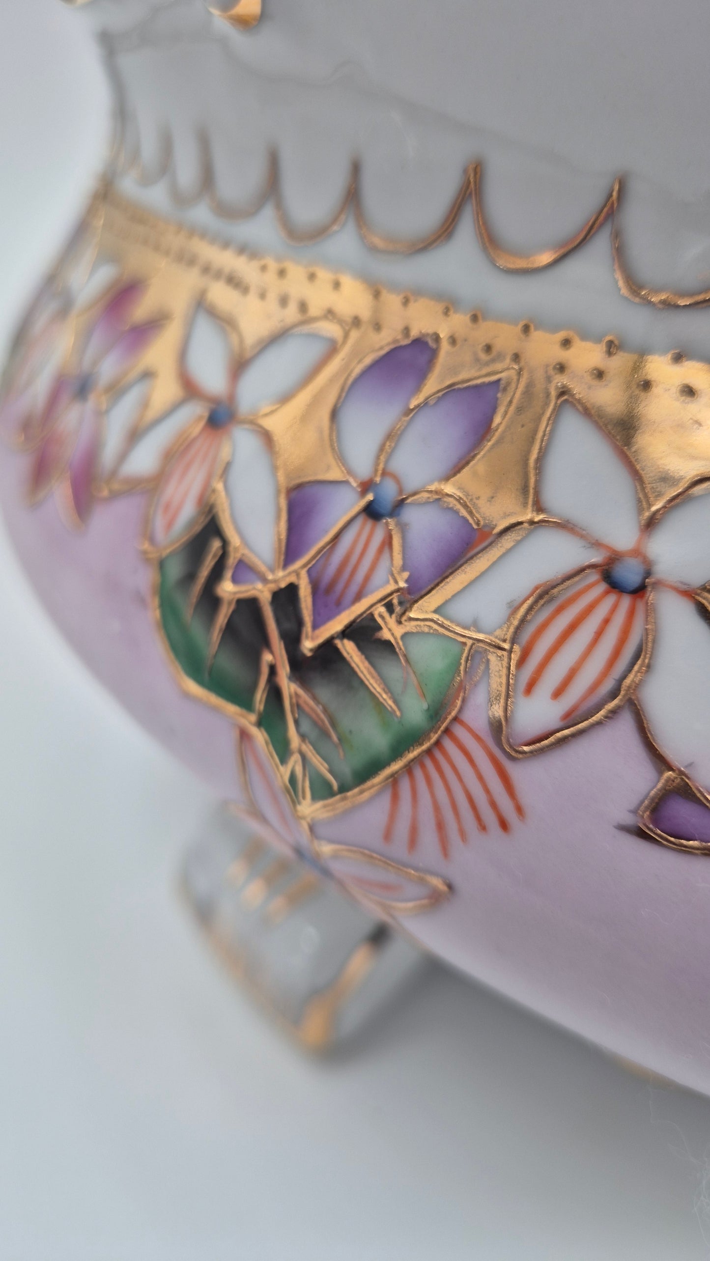 Chinese Vintage Tureen - Hand Painted Porcelain Antique Serving Dish