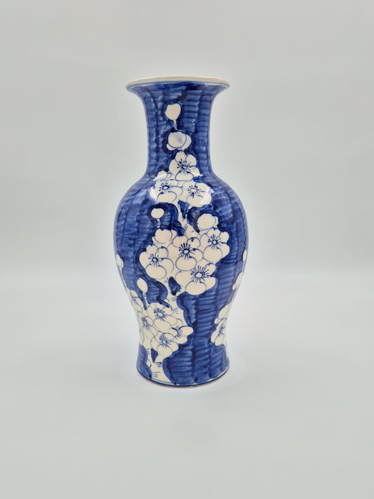 Vintage Chinese-Style Vase H31cm