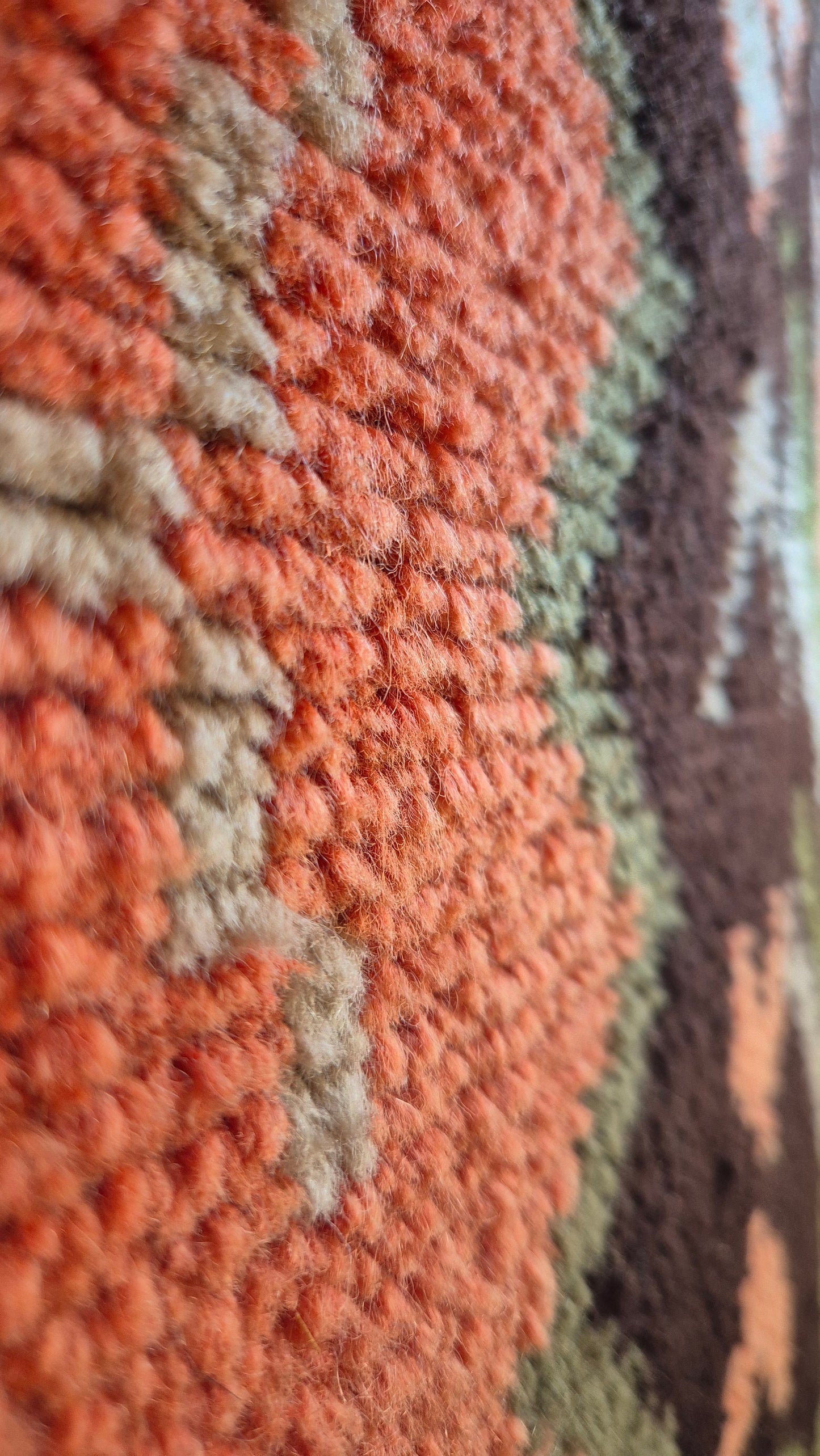 Vintage Finnish Wall Rug “Elämän puu” – Design by Aino Backman