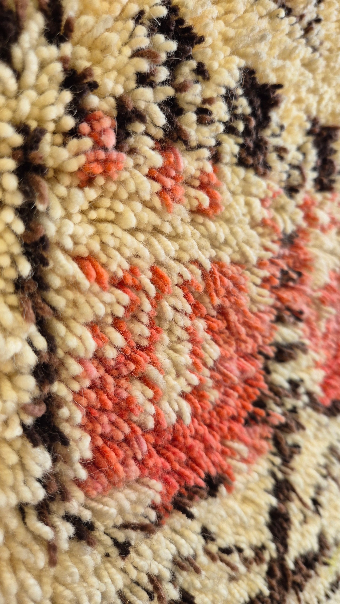 Vintage Finnish Wall Rug "Kukkamaljakko" by Laila Karttunen