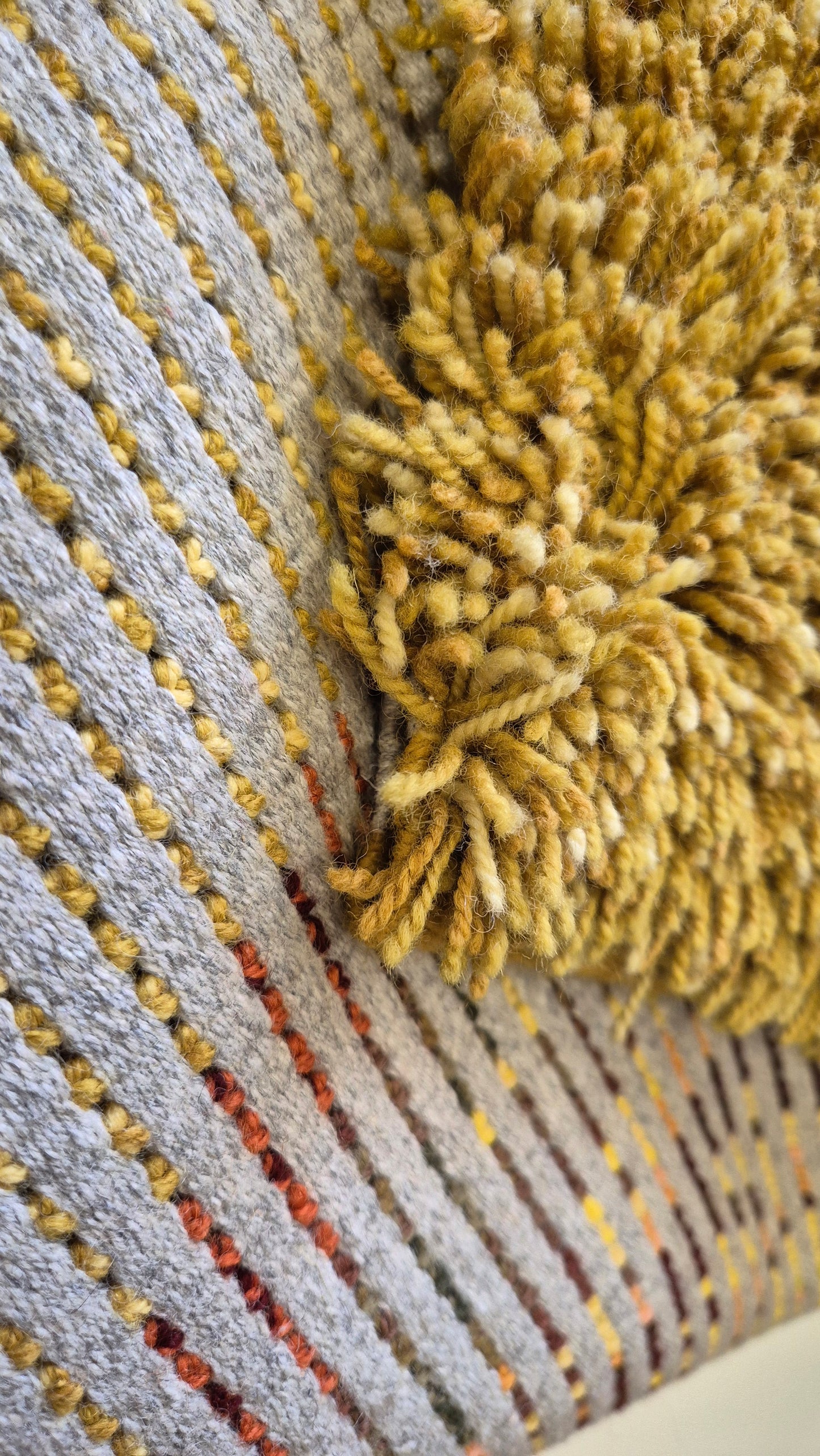 Vintage Finnish Wall Rug – Scandinavian Textile Art