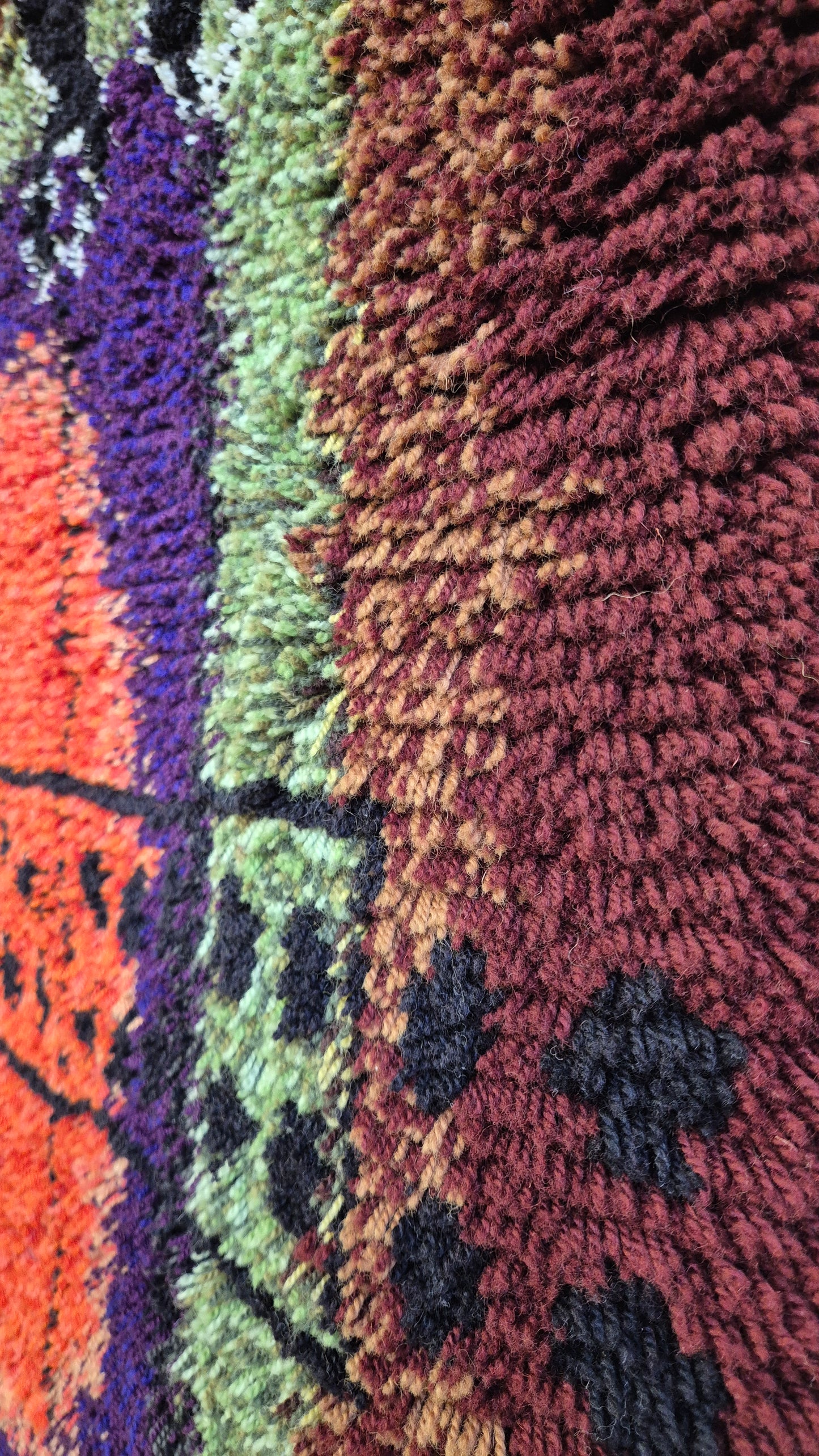 Vintage Finnish Wall Rug by Hannamaija Teisko – Scandinavian Textile Art