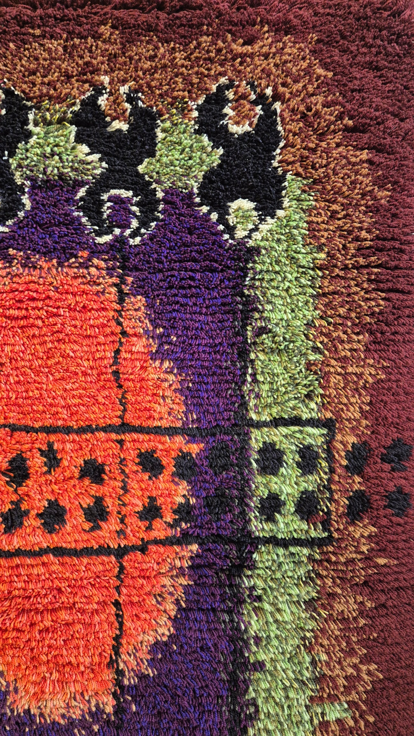 Vintage Finnish Wall Rug by Hannamaija Teisko – Scandinavian Textile Art