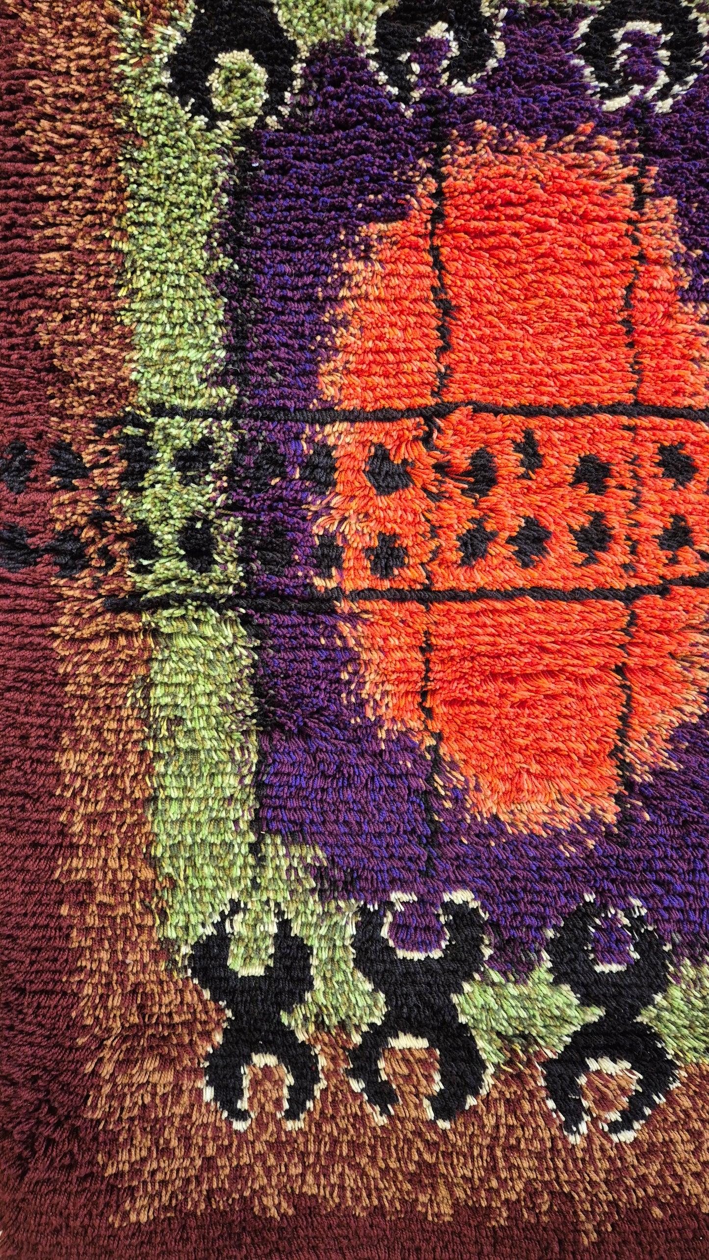 Vintage Finnish Wall Rug by Hannamaija Teisko – Scandinavian Textile Art