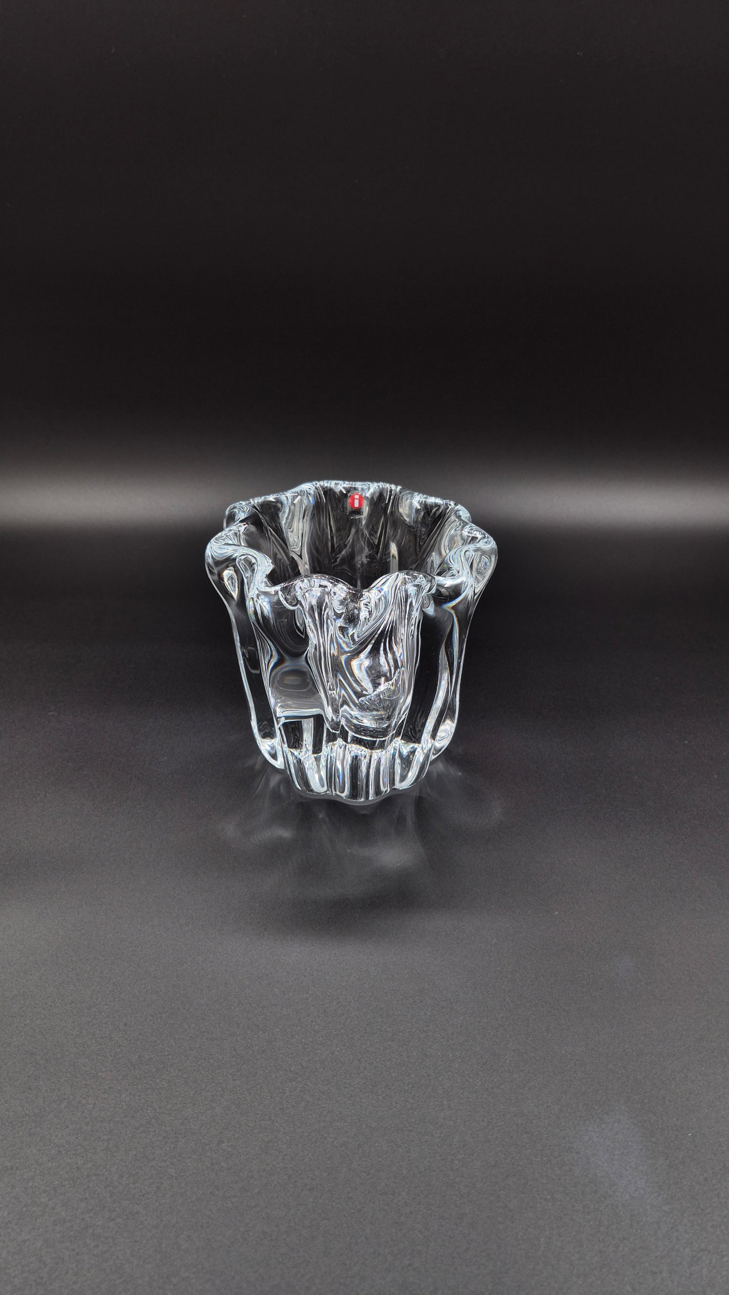 Tapio Wirkkala “Kalvolan Kanto” Vase – Signed Finnish Art Glass by Iittala (2009 Edition)