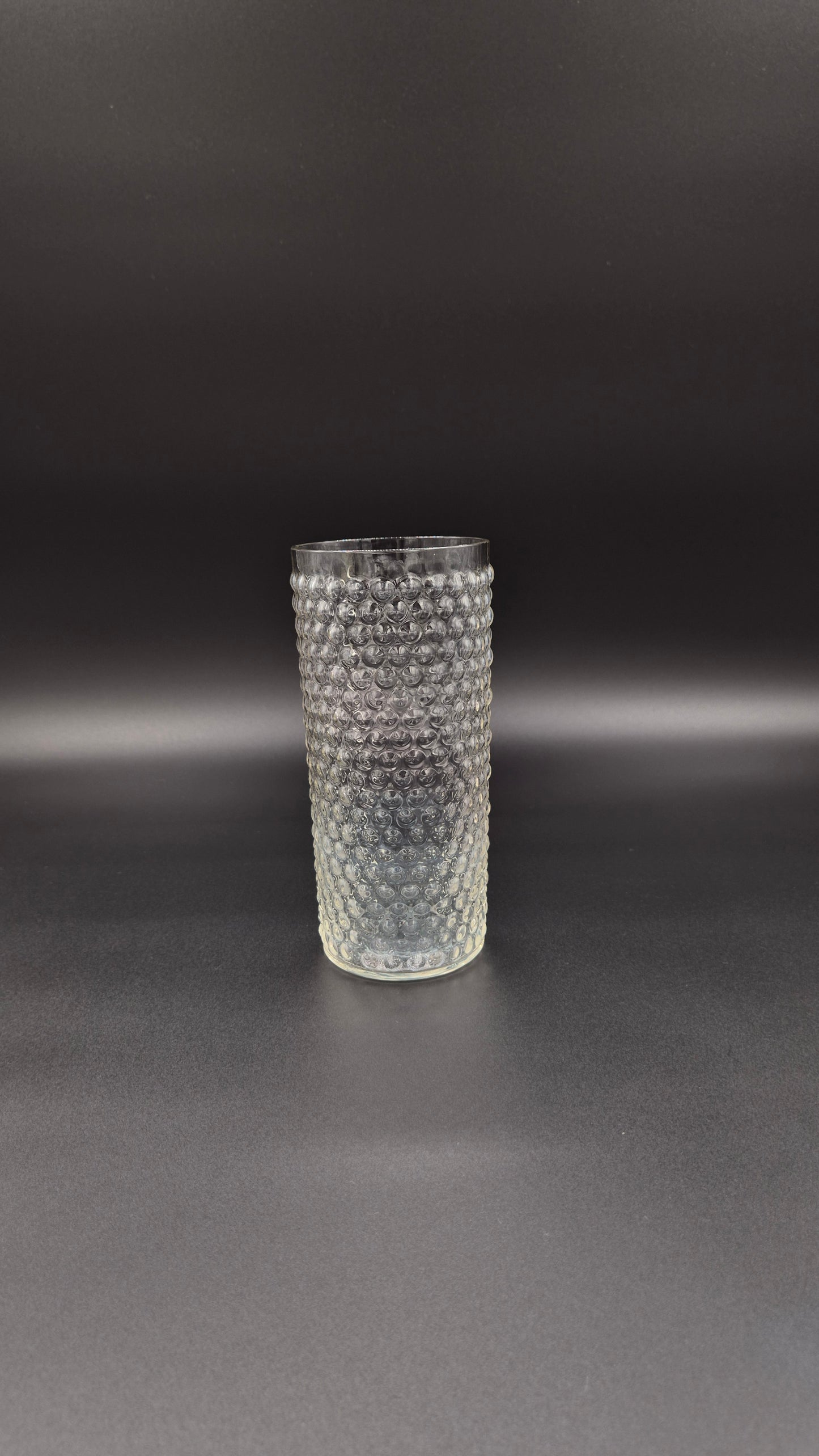 Saara Hopea Vase (Näppylä) for Nuutajärvi – Vintage Finnish Glass