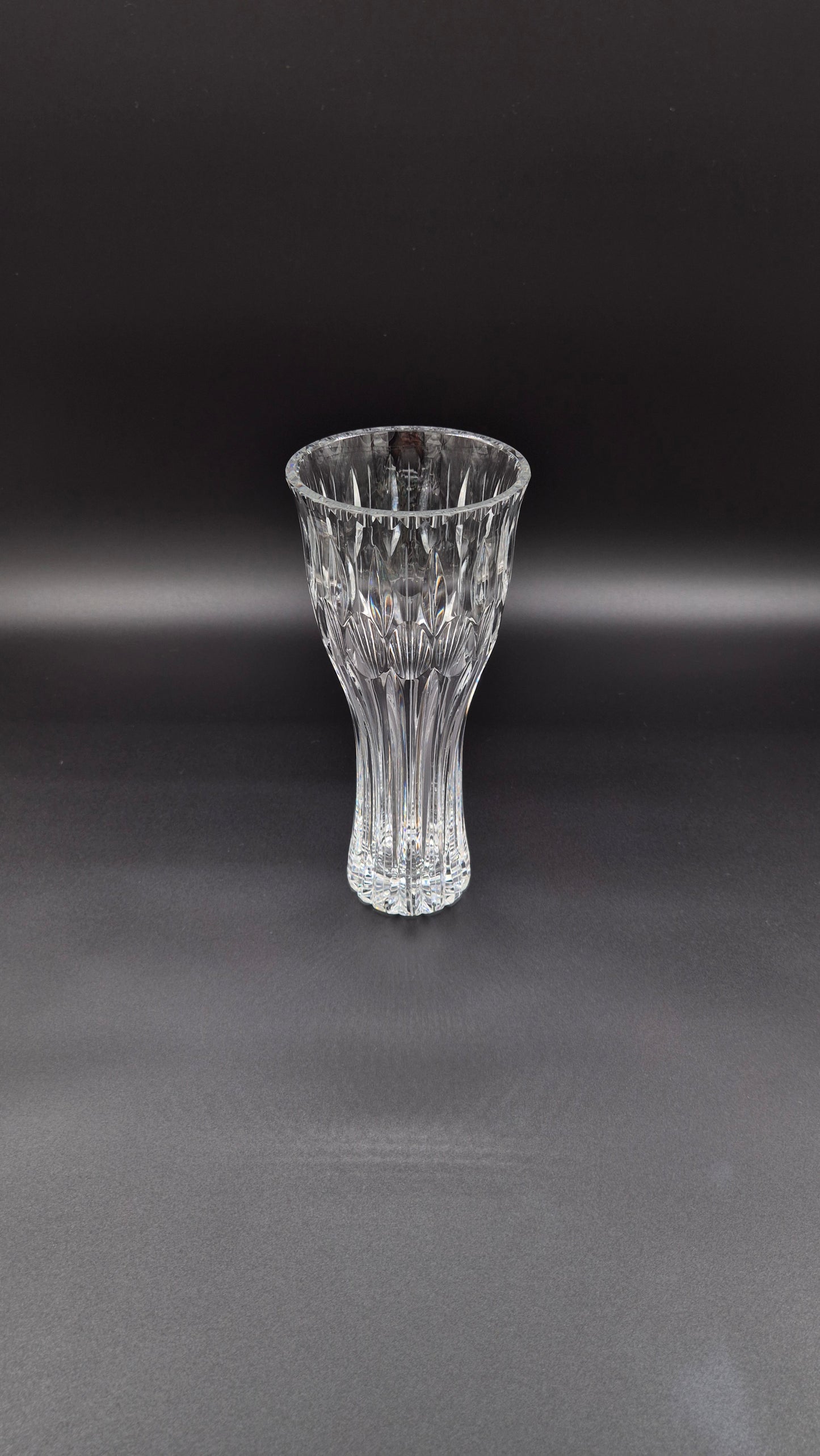 Riihimäen Lasi Crystal Vase by Aimo Okkolin – Finnish Mid-Century Design