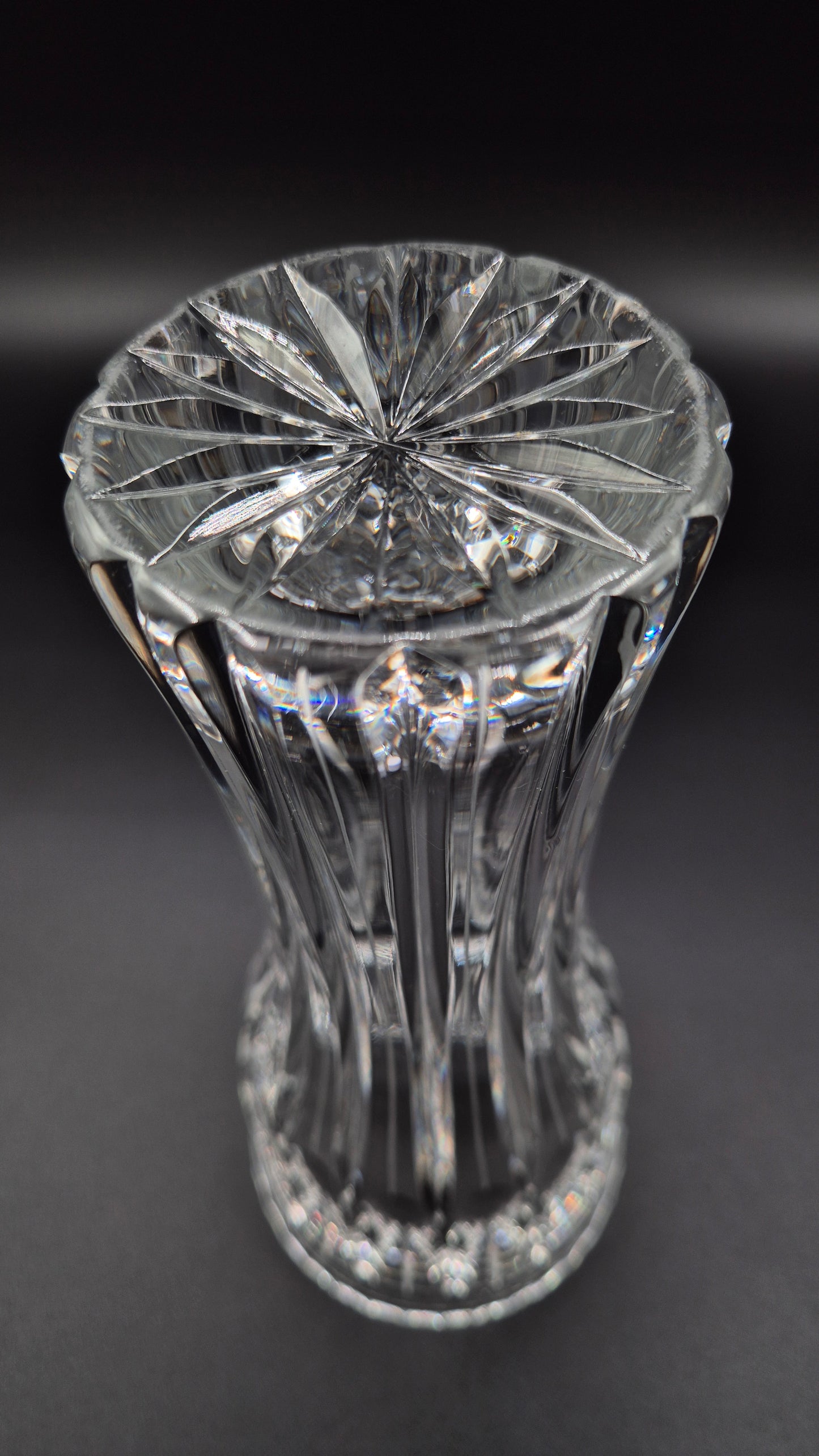 Riihimäen Lasi Crystal Vase by Aimo Okkolin – Finnish Mid-Century Design