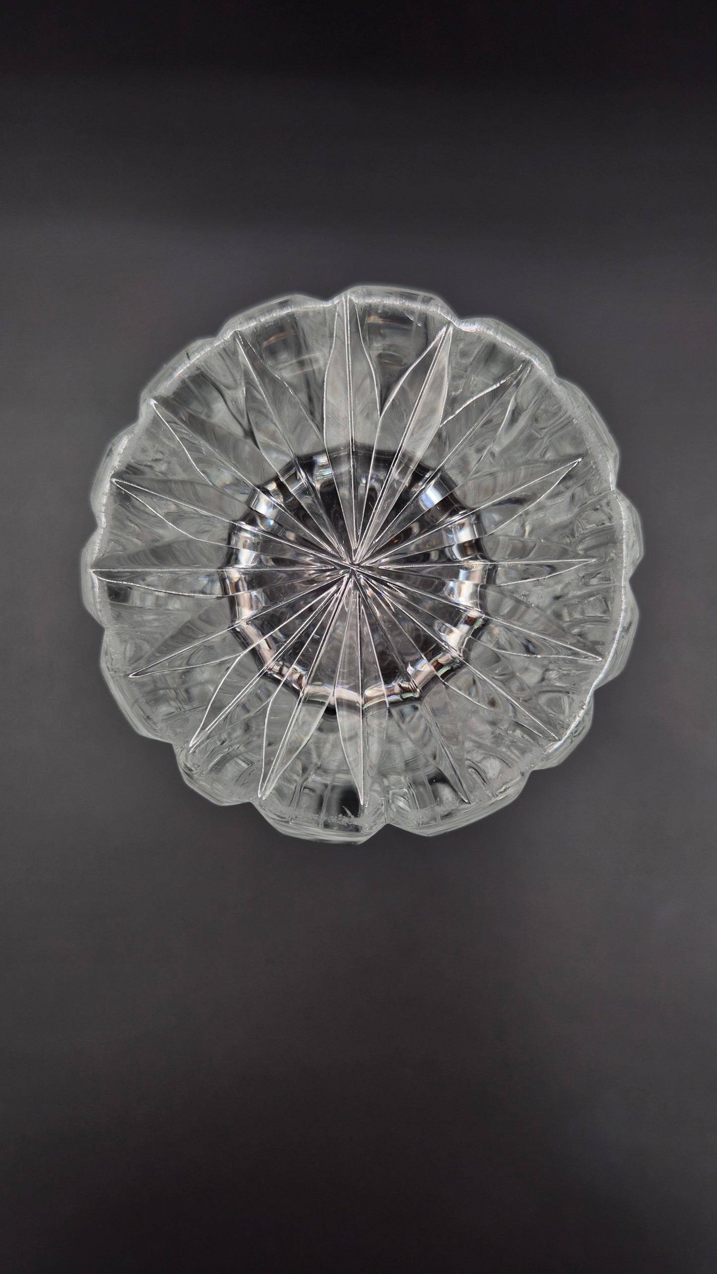 Riihimäen Lasi Crystal Vase by Aimo Okkolin – Finnish Mid-Century Design