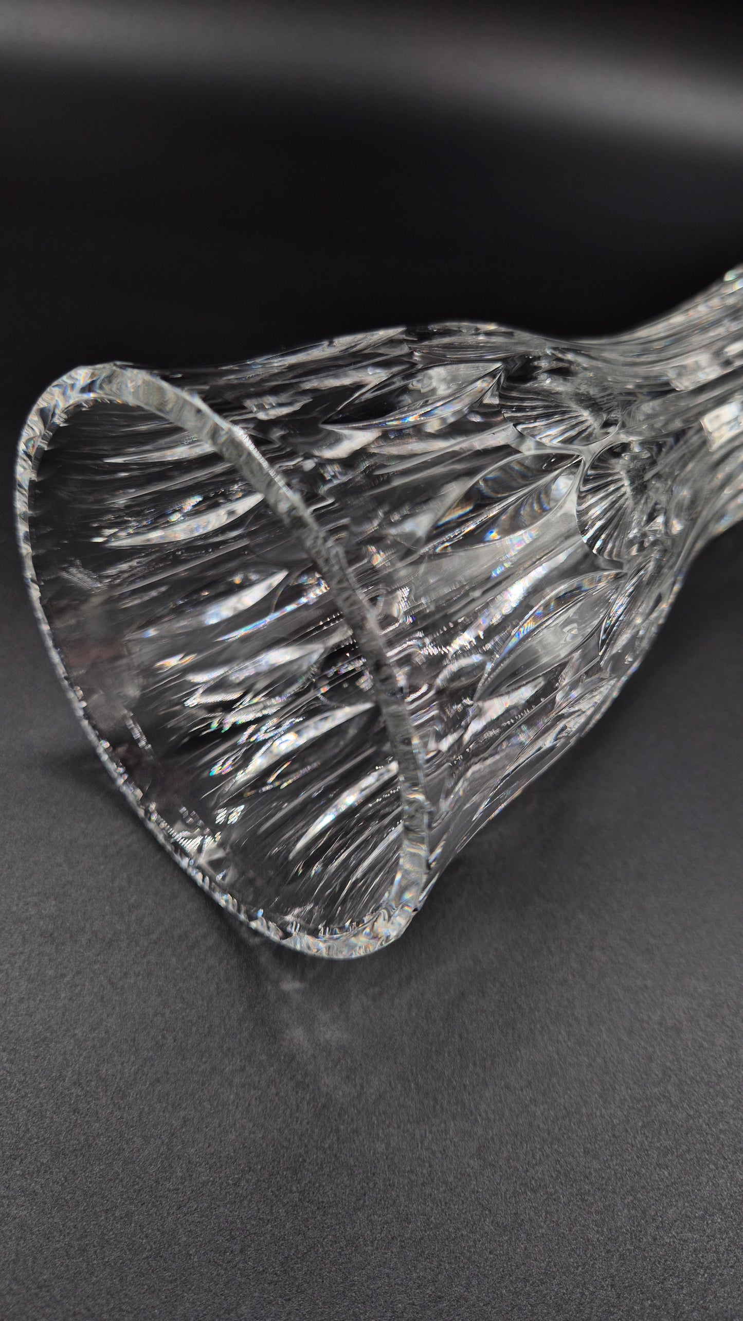Riihimäen Lasi Crystal Vase by Aimo Okkolin – Finnish Mid-Century Design