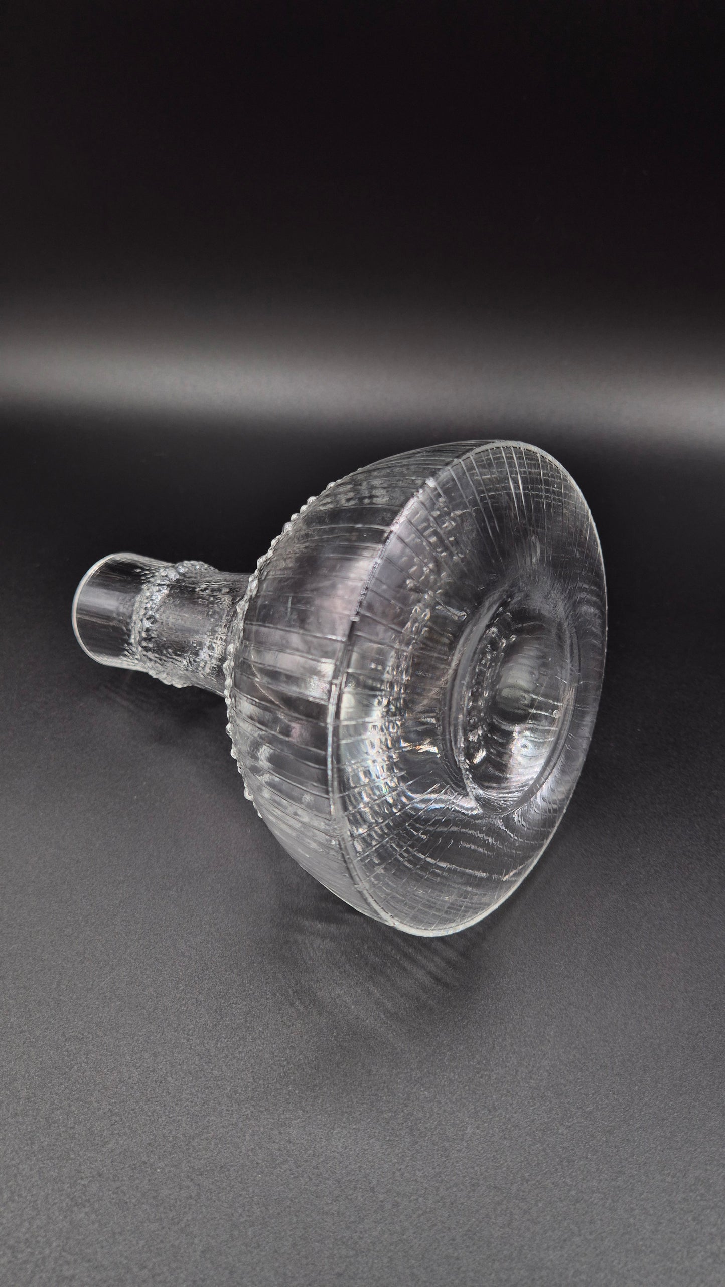 Tapio Wirkkala Niva Carafe – Iittala Glass Design (1972–1992)