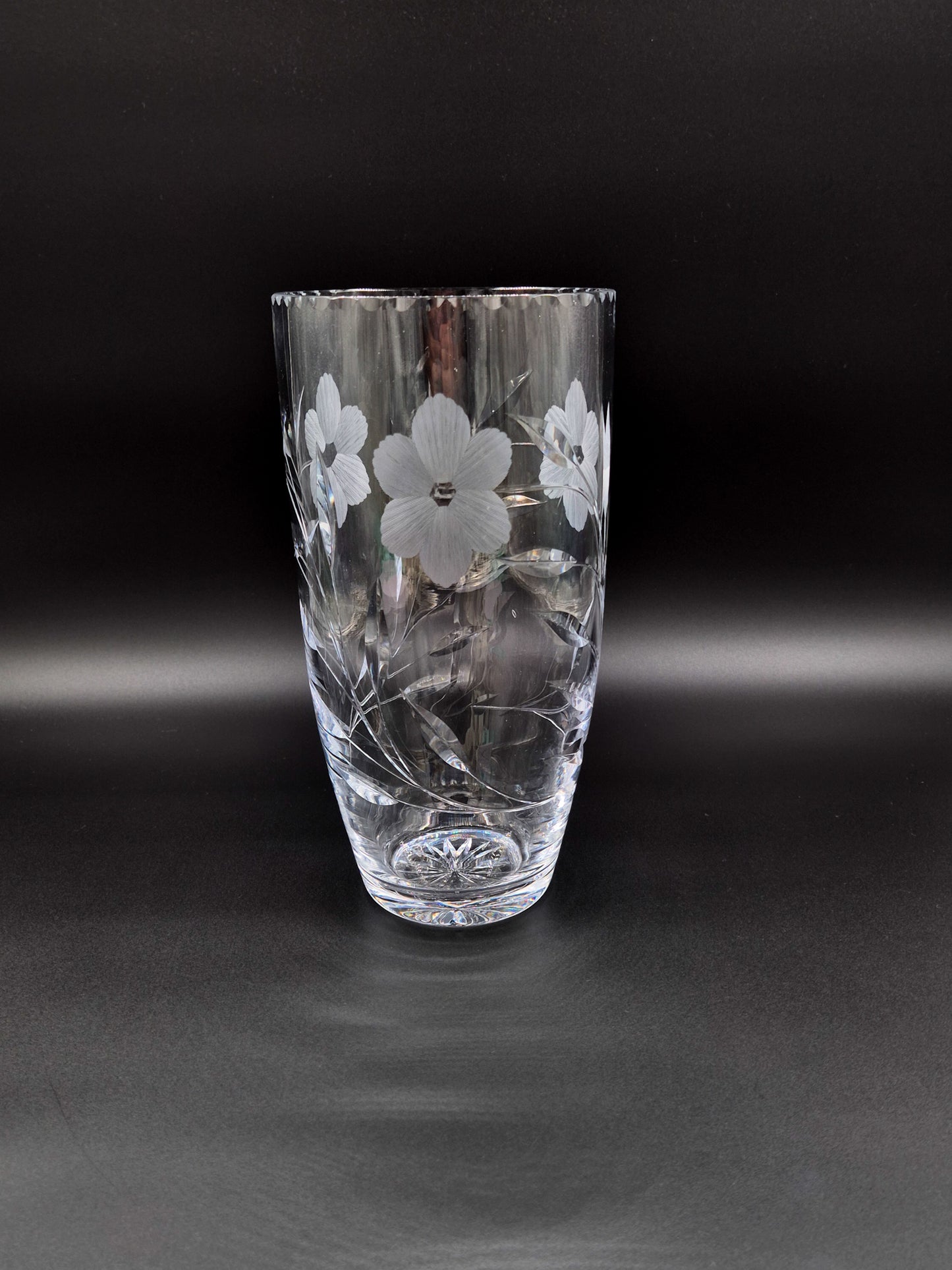 Grand vase en cristal – Décoration d'intérieur vintage élégante