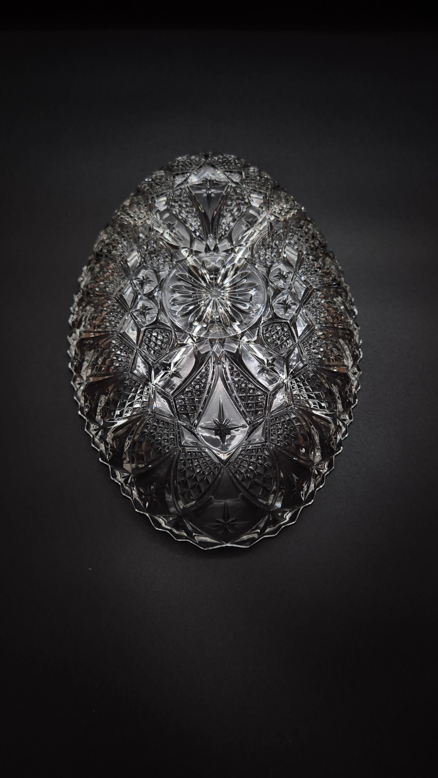 Vintage French Glass Partition Plate – 4-Section Serving Dish (28.5 cm)