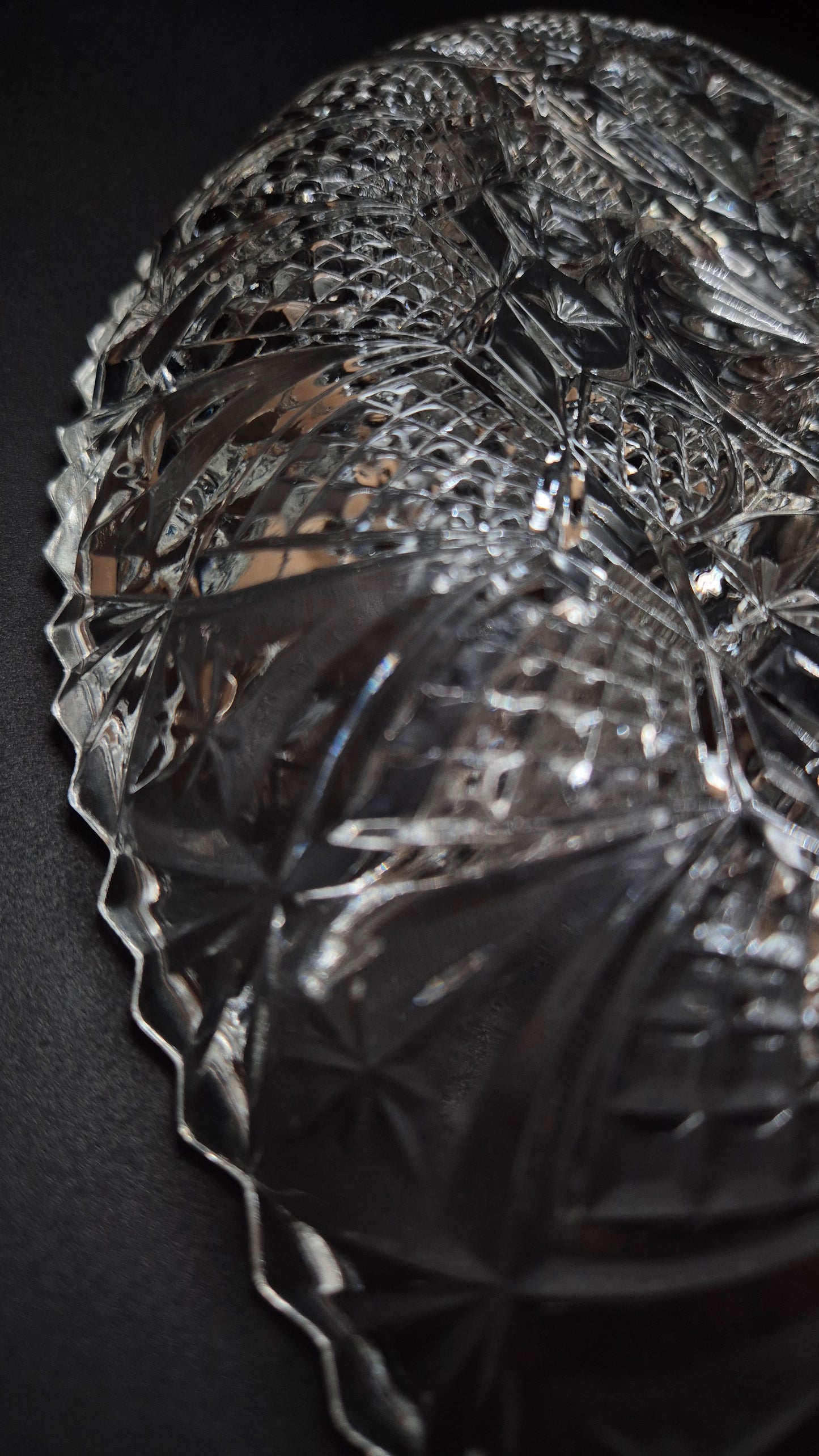 Vintage French Glass Partition Plate – 4-Section Serving Dish (28.5 cm)