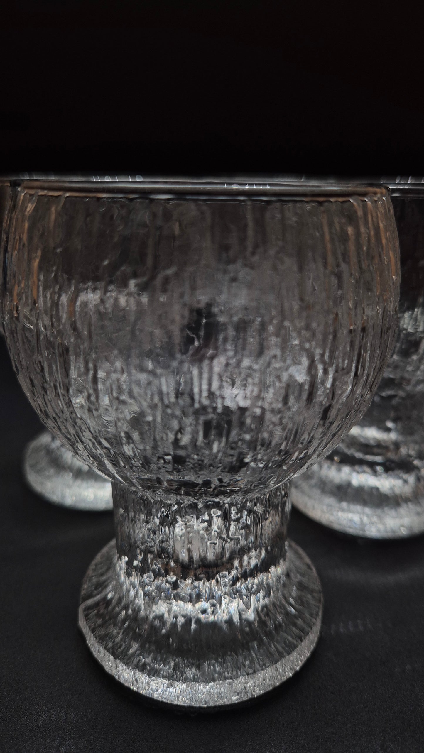 Iittala Kekkerit White Wine Glasses by Timo Sarpaneva (1973–1986)