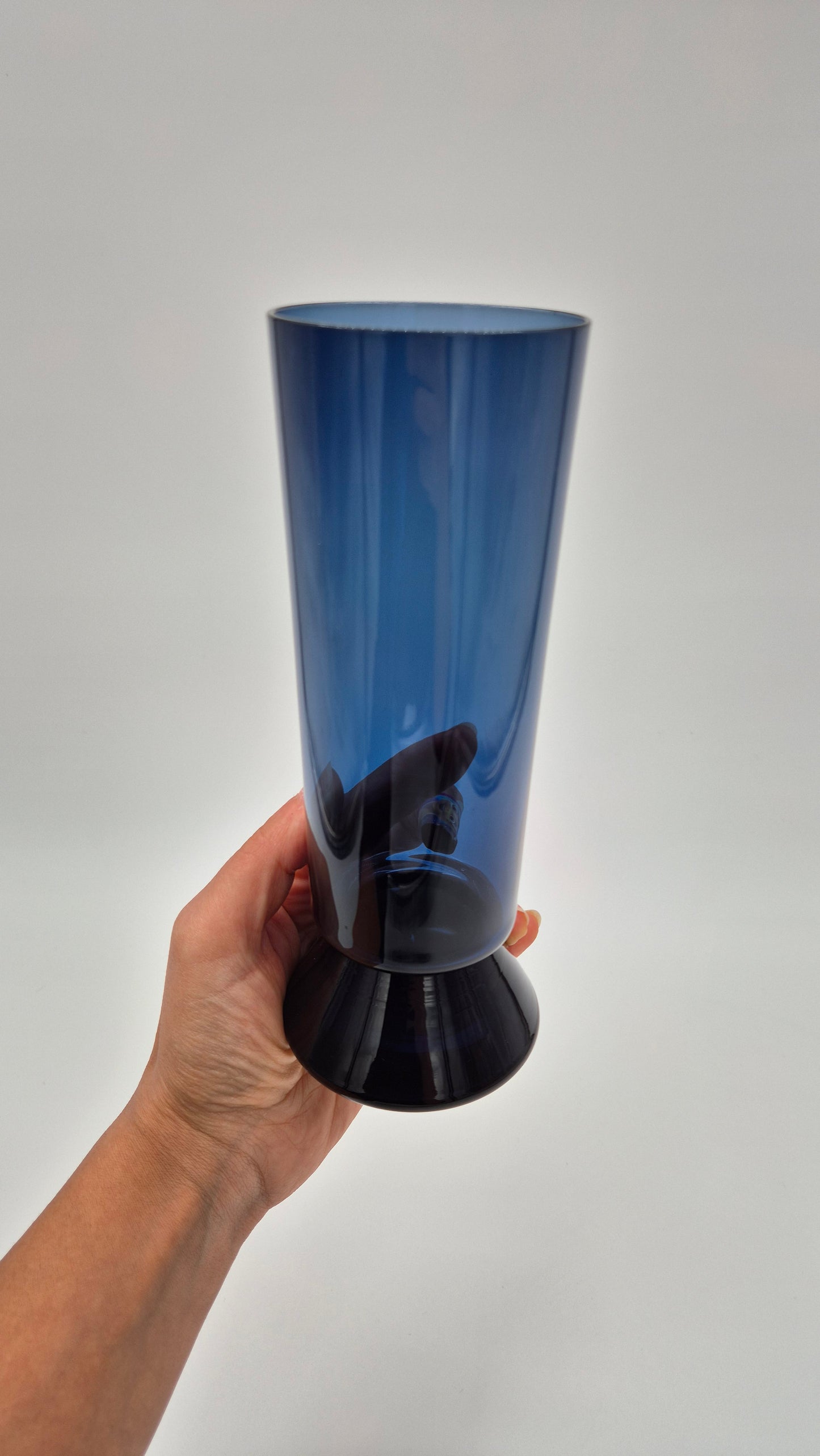 Nuutajärvi Vase 1428 by Kaj Franck (1963-68)