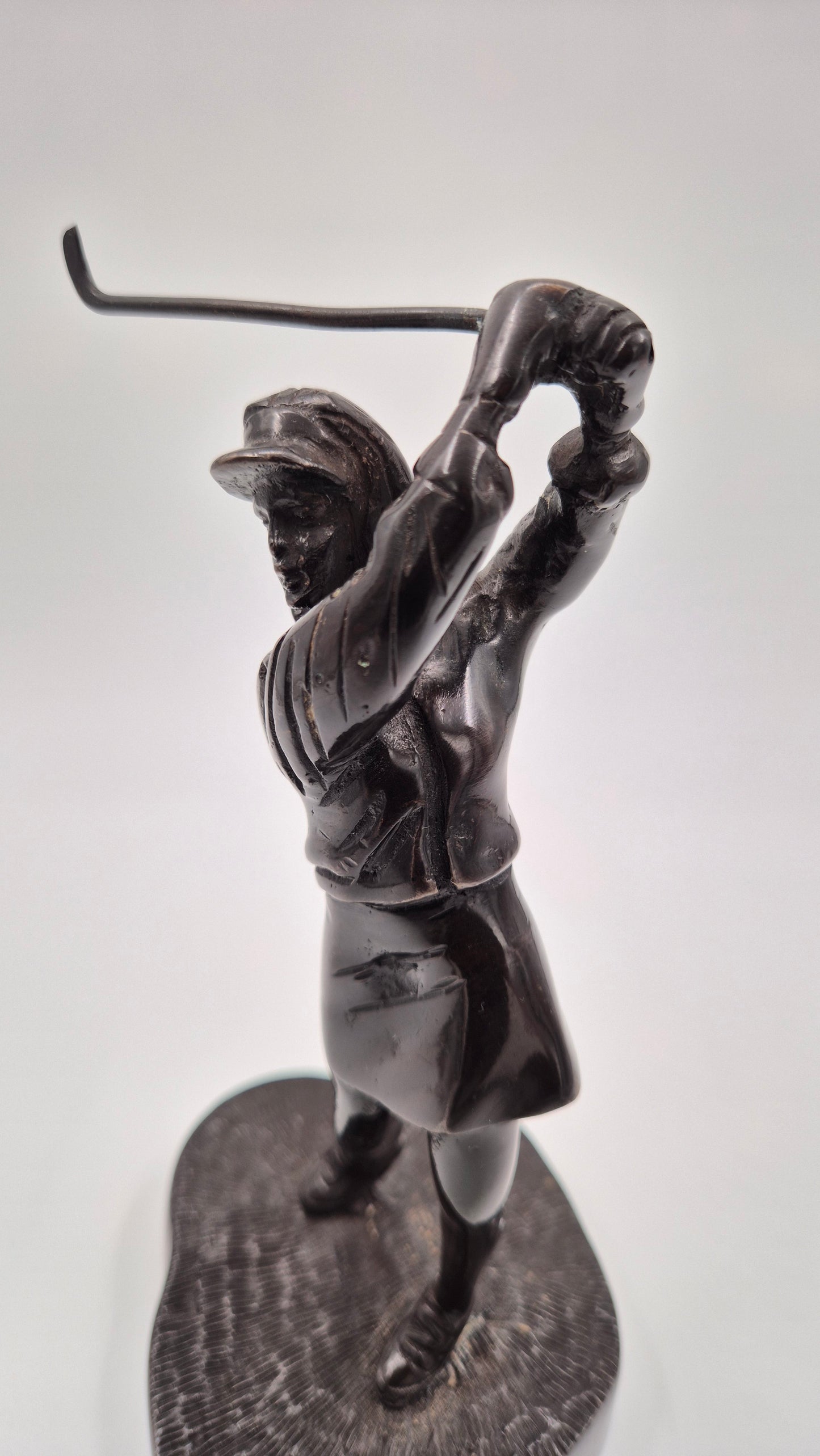 Vintage Bronze Female Golfer Figurine – Mid-Century Sports Sculpture