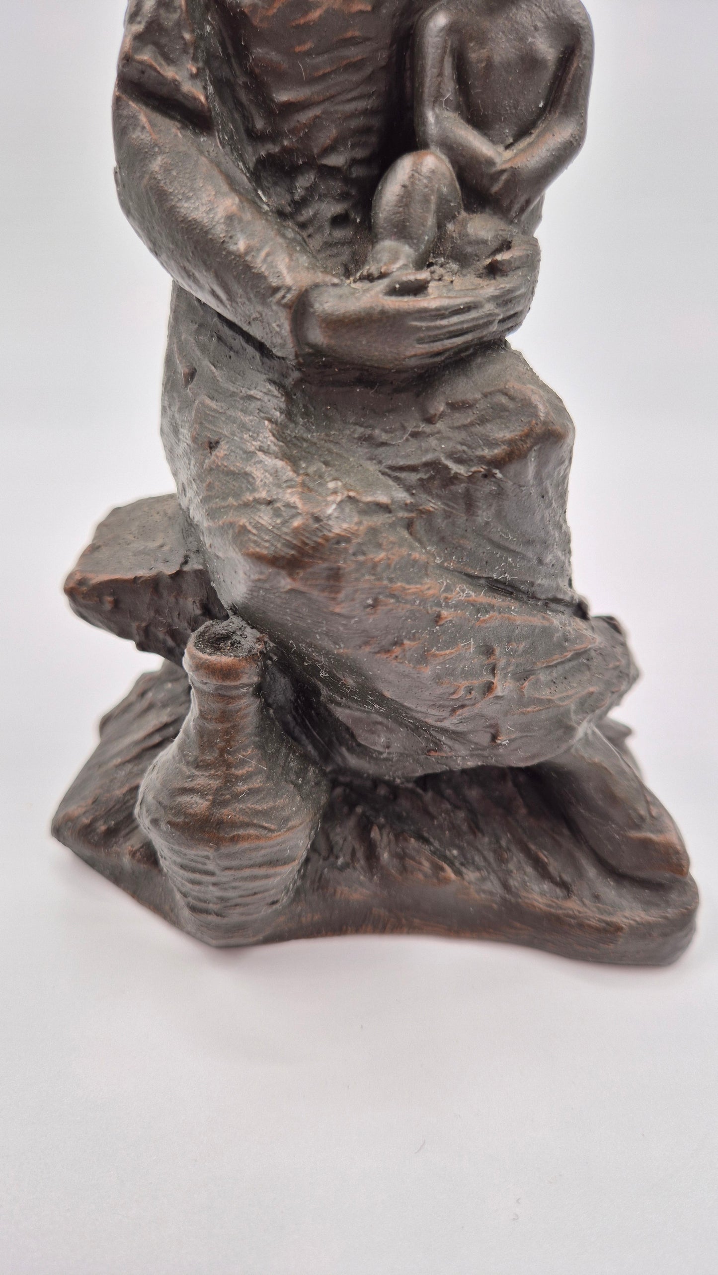 Mother & Child Sculpture – Vintage Nordic Figurine of Love and Warmth