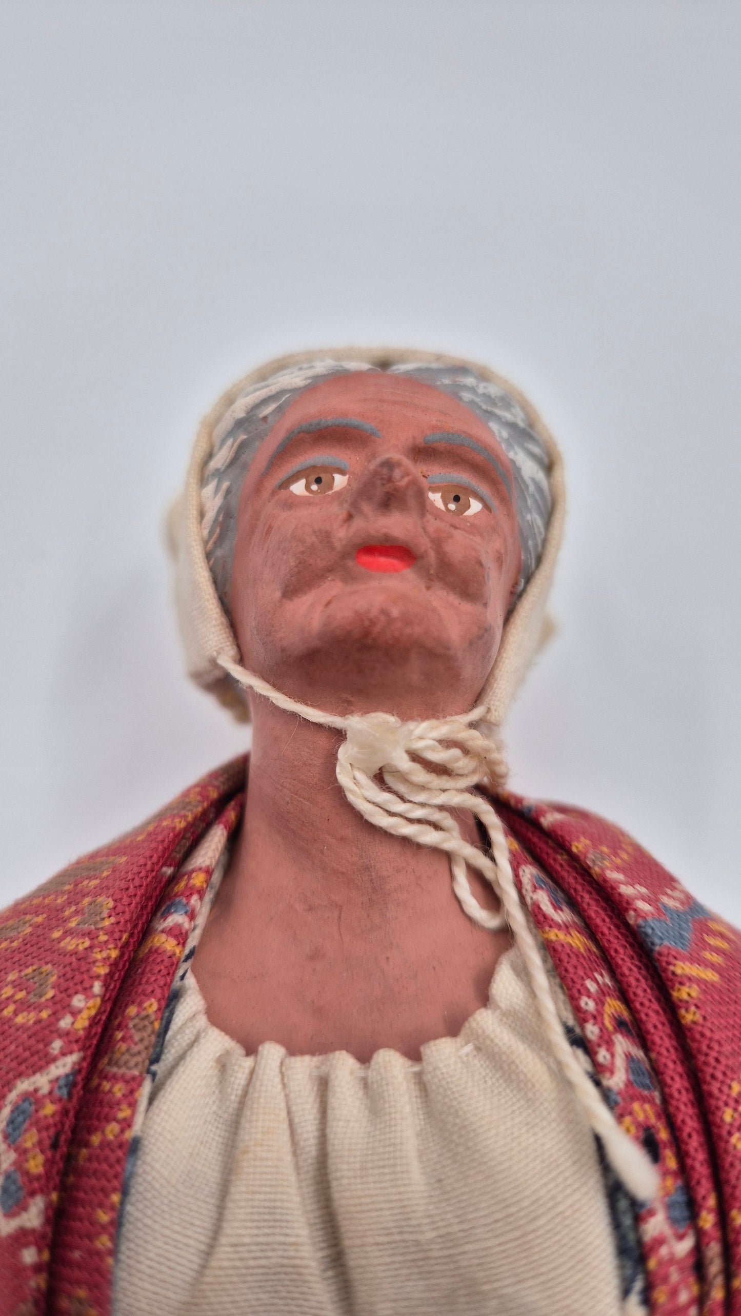 Figurine en argile vintage signée E. Bednoux