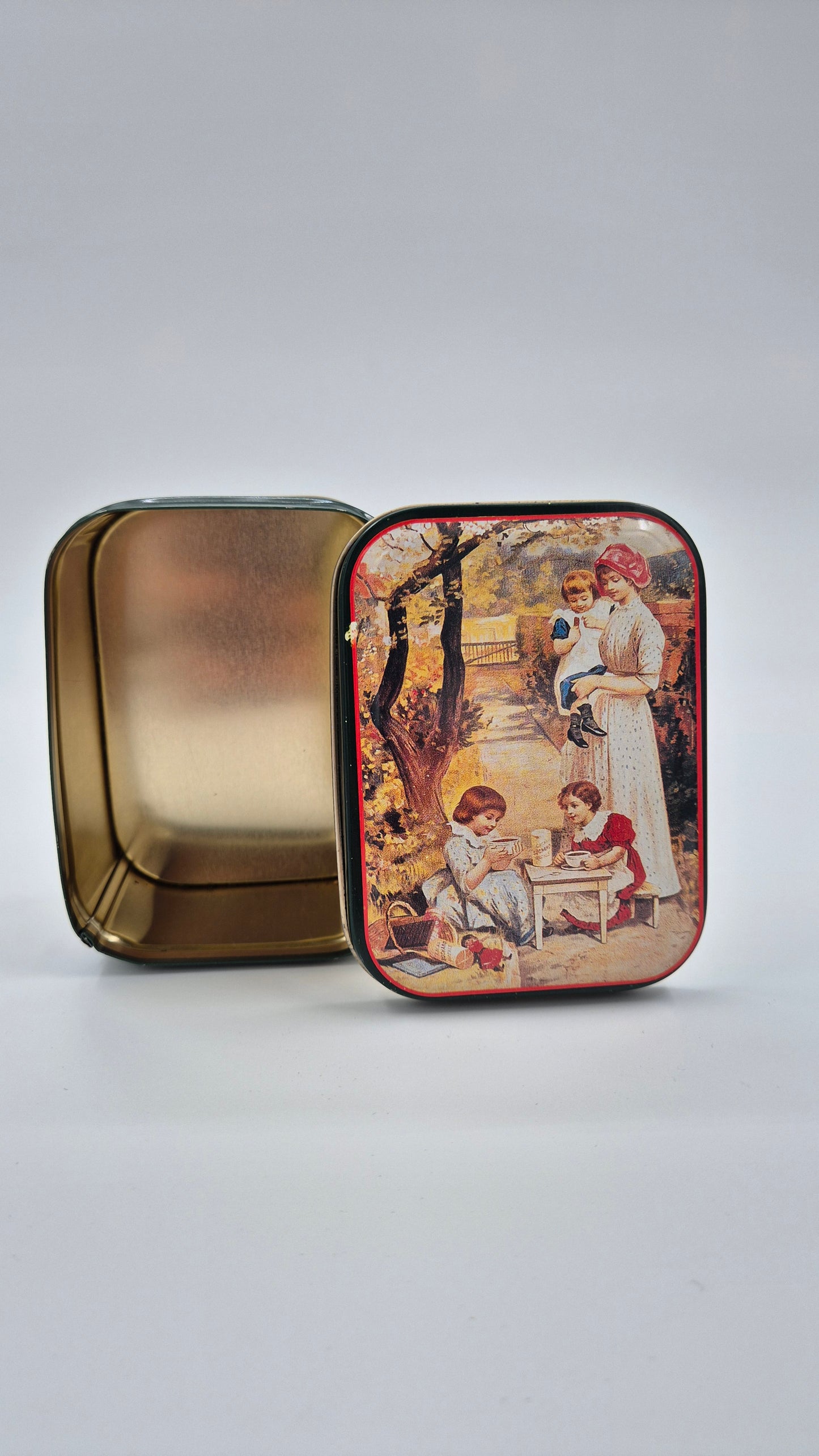 Boîte de chocolat vintage Suchard