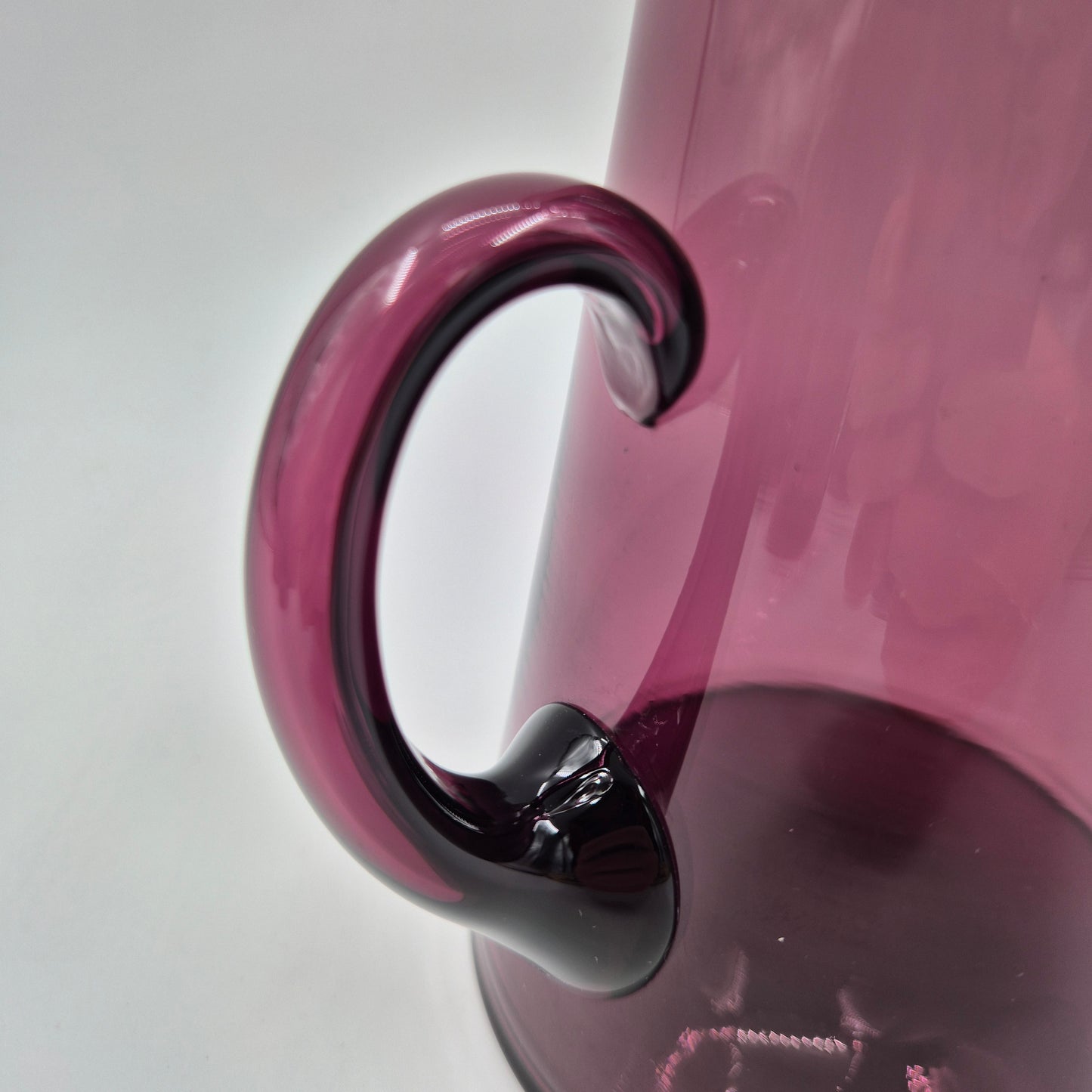 Kumela Purple Glass Jug – Vintage Finnish Glassware