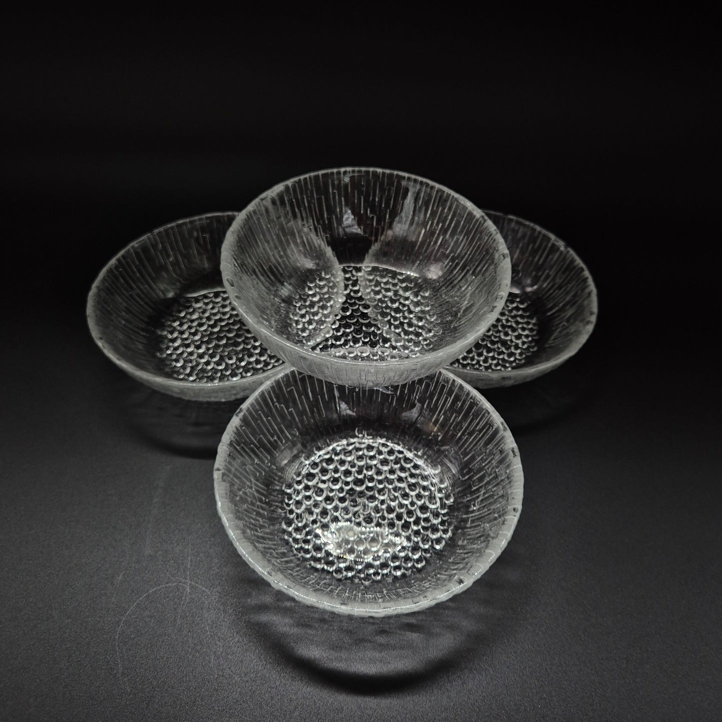 Iittala Ultima Thule Glass Bowl – Tapio Wirkkala Design